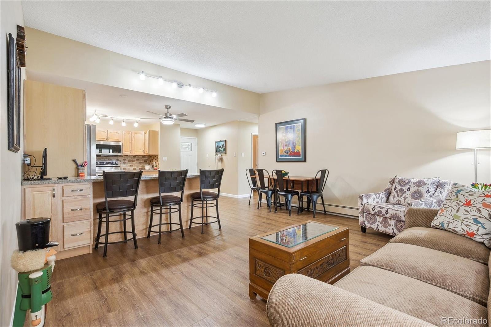 MLS Image #11 for 9625 e center avenue,denver, Colorado