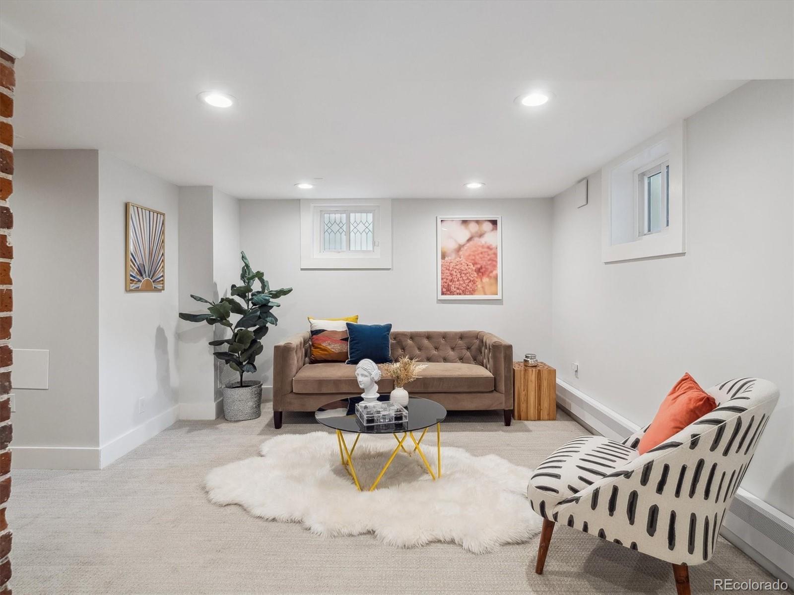 MLS Image #21 for 660 s clarkson street,denver, Colorado