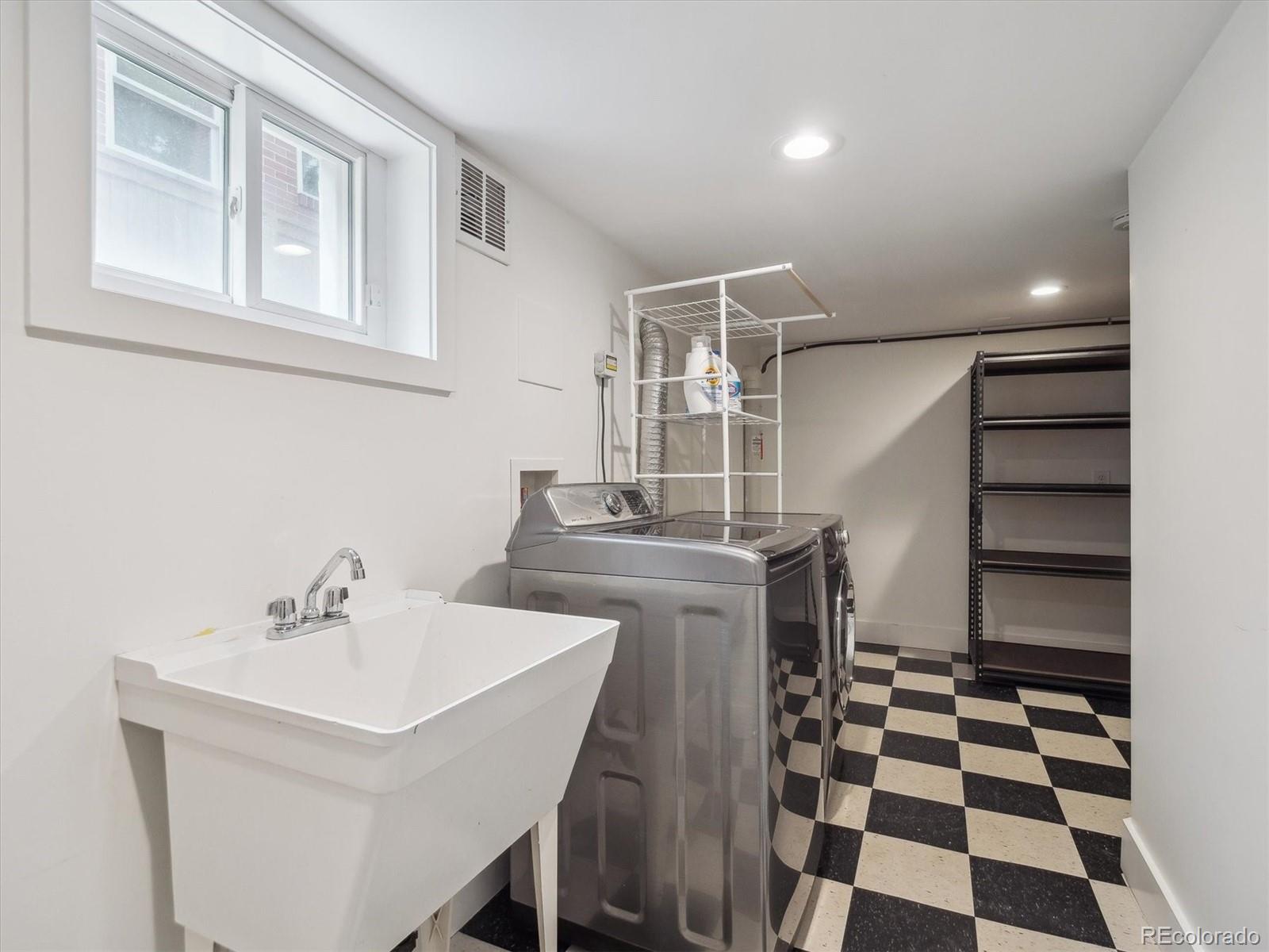 MLS Image #26 for 660 s clarkson street,denver, Colorado