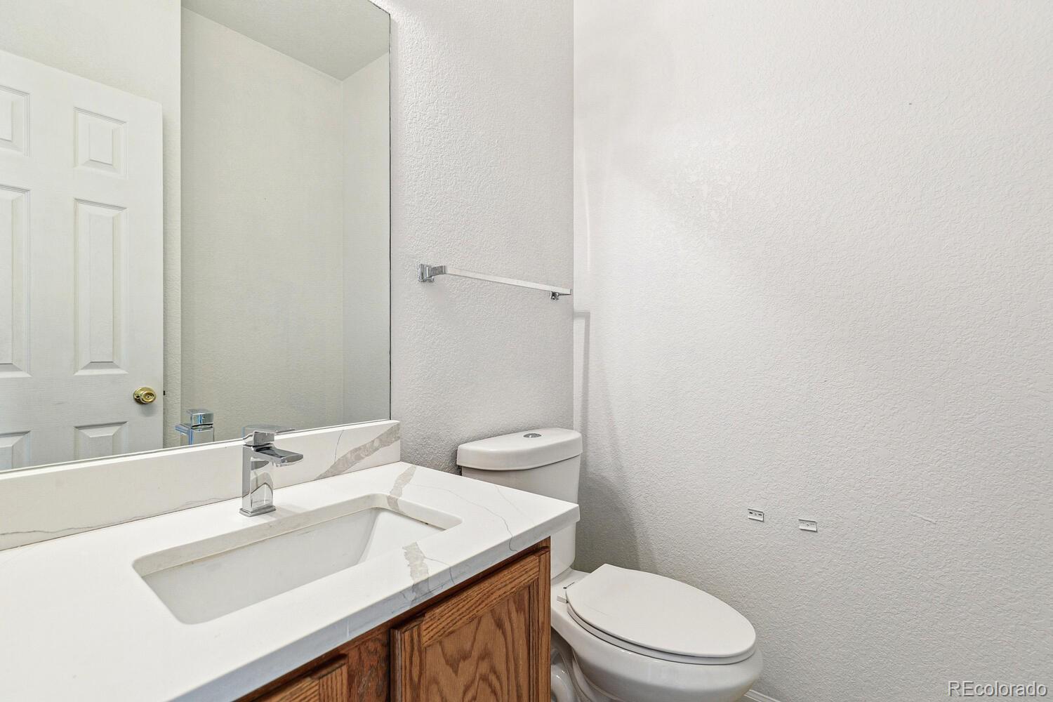 MLS Image #19 for 15762  olmsted place,denver, Colorado