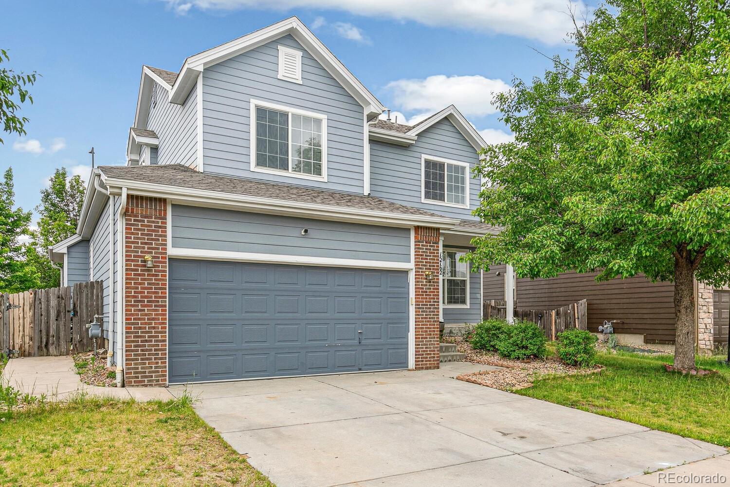MLS Image #2 for 15762  olmsted place,denver, Colorado