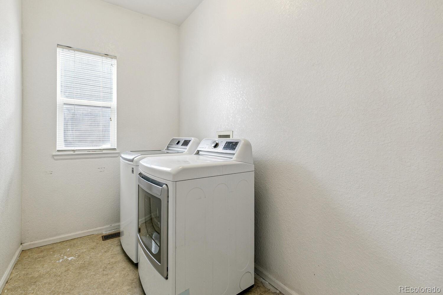 MLS Image #30 for 15762  olmsted place,denver, Colorado