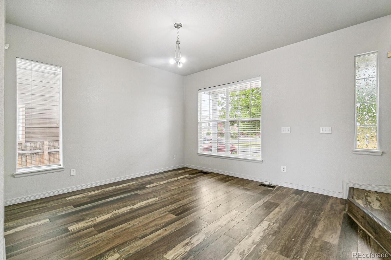 MLS Image #7 for 15762  olmsted place,denver, Colorado