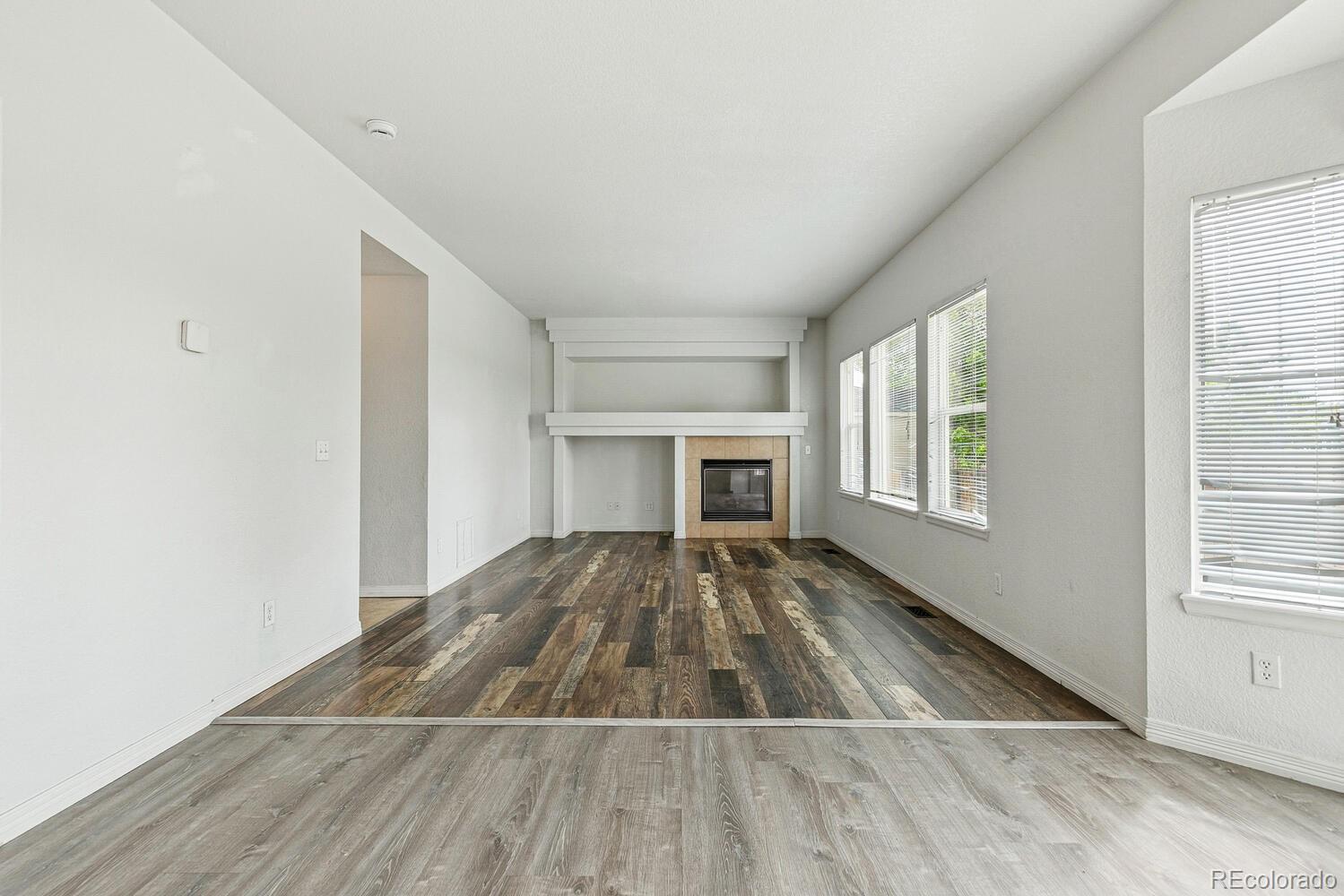 MLS Image #8 for 15762  olmsted place,denver, Colorado