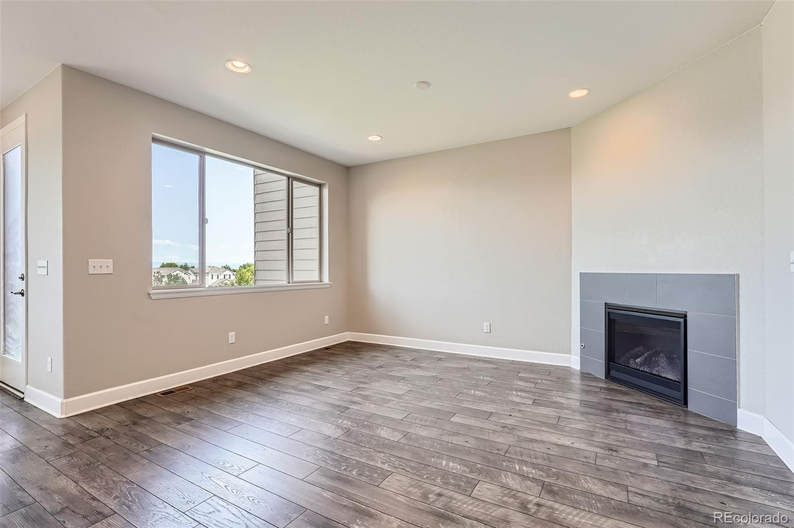 MLS Image #3 for 3573 s lisbon court,aurora, Colorado