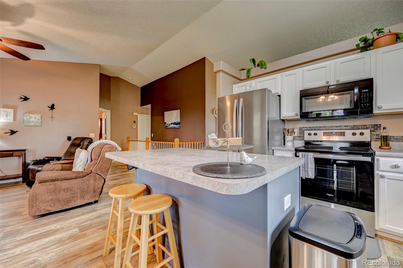 MLS Image #15 for 2630  tibburn way,colorado springs, Colorado