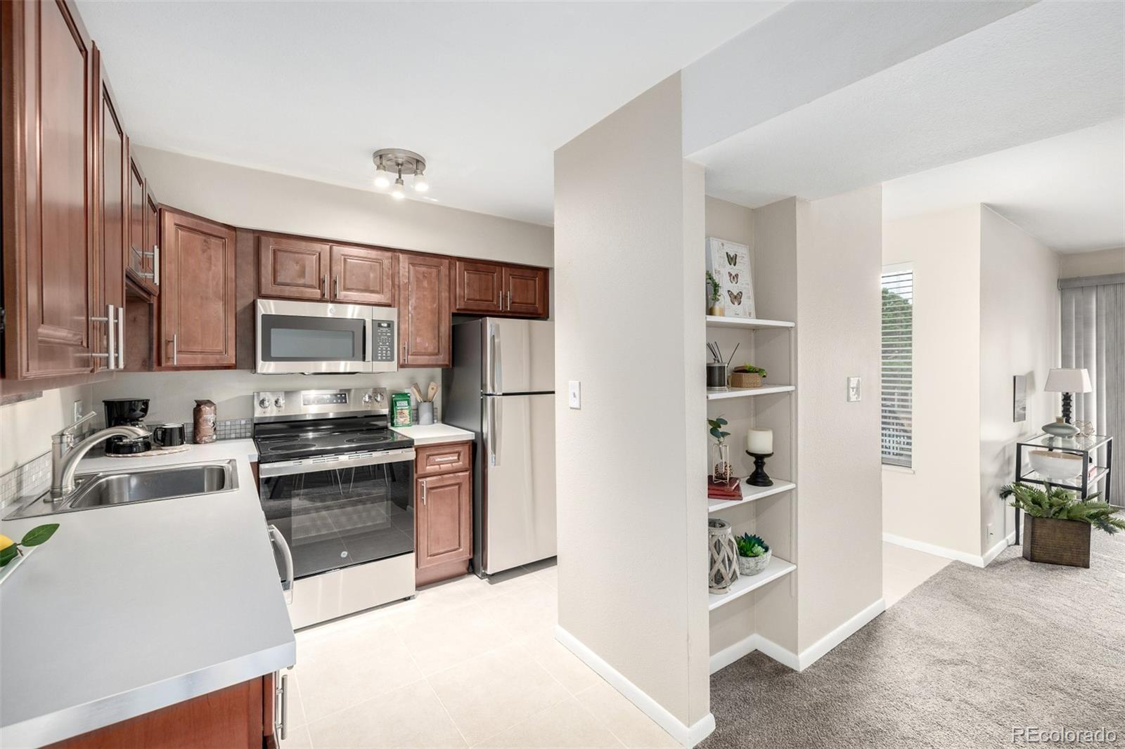 MLS Image #10 for 5300 e cherry creek south drive,denver, Colorado