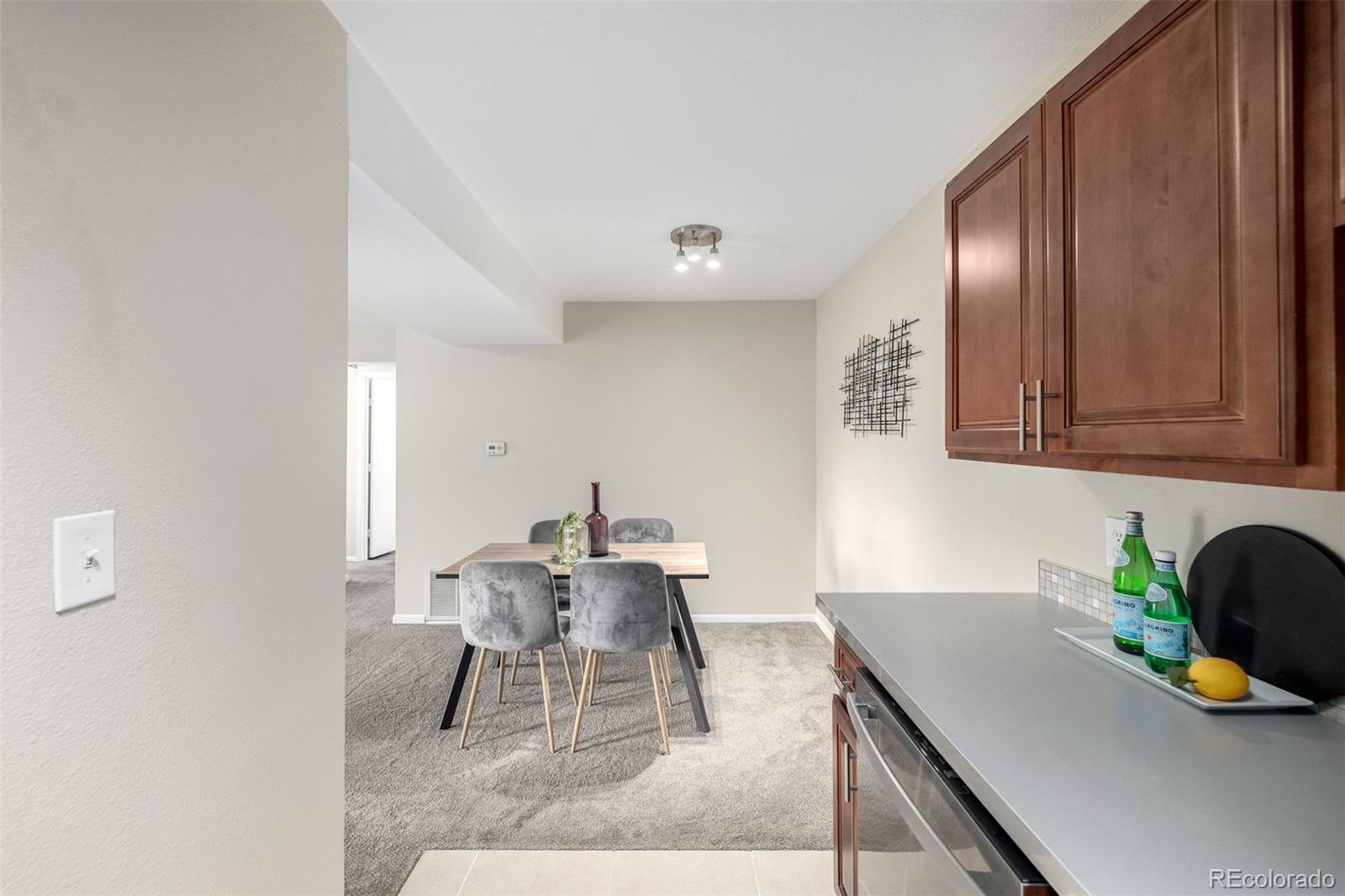 MLS Image #14 for 5300 e cherry creek south drive,denver, Colorado