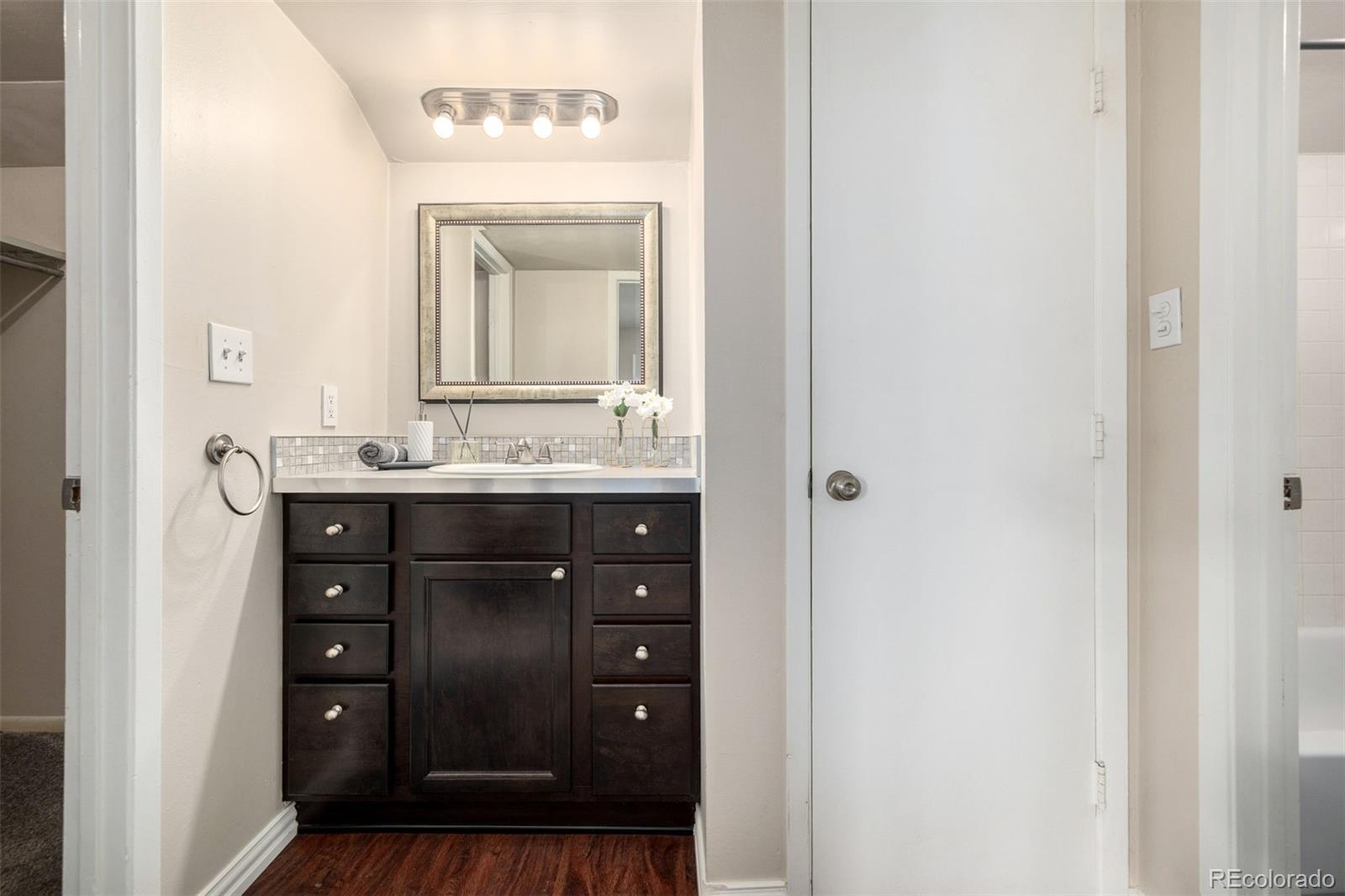 MLS Image #19 for 5300 e cherry creek south drive,denver, Colorado