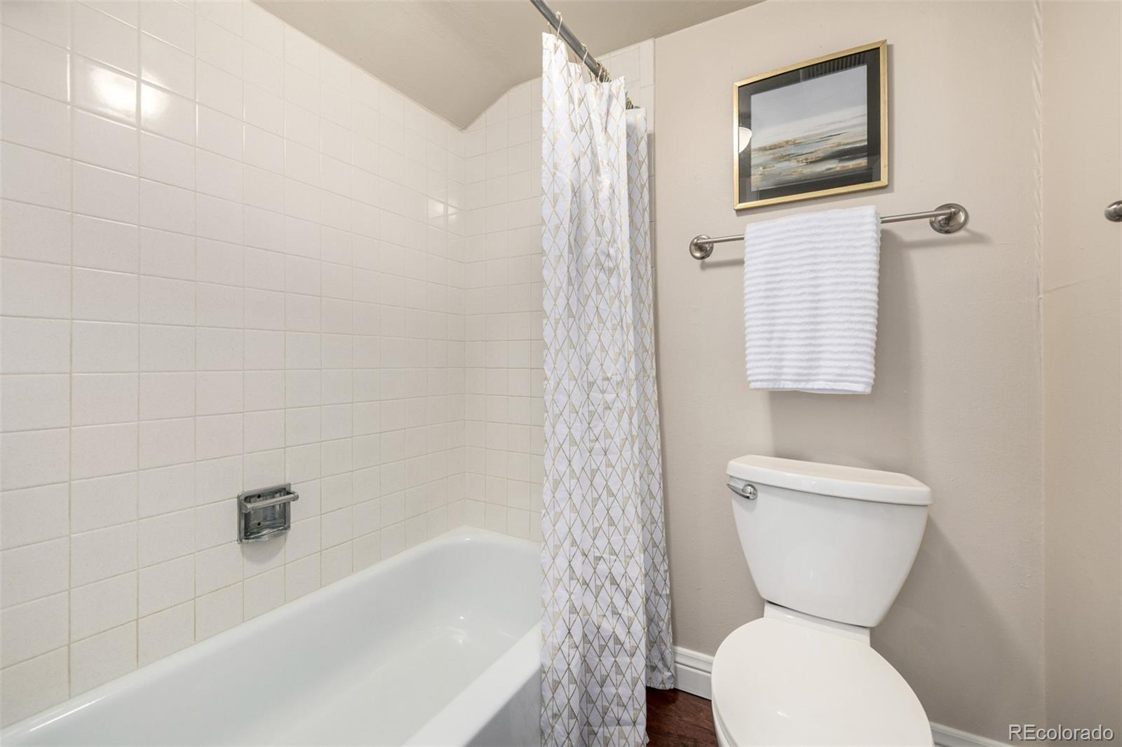 MLS Image #20 for 5300 e cherry creek south drive,denver, Colorado