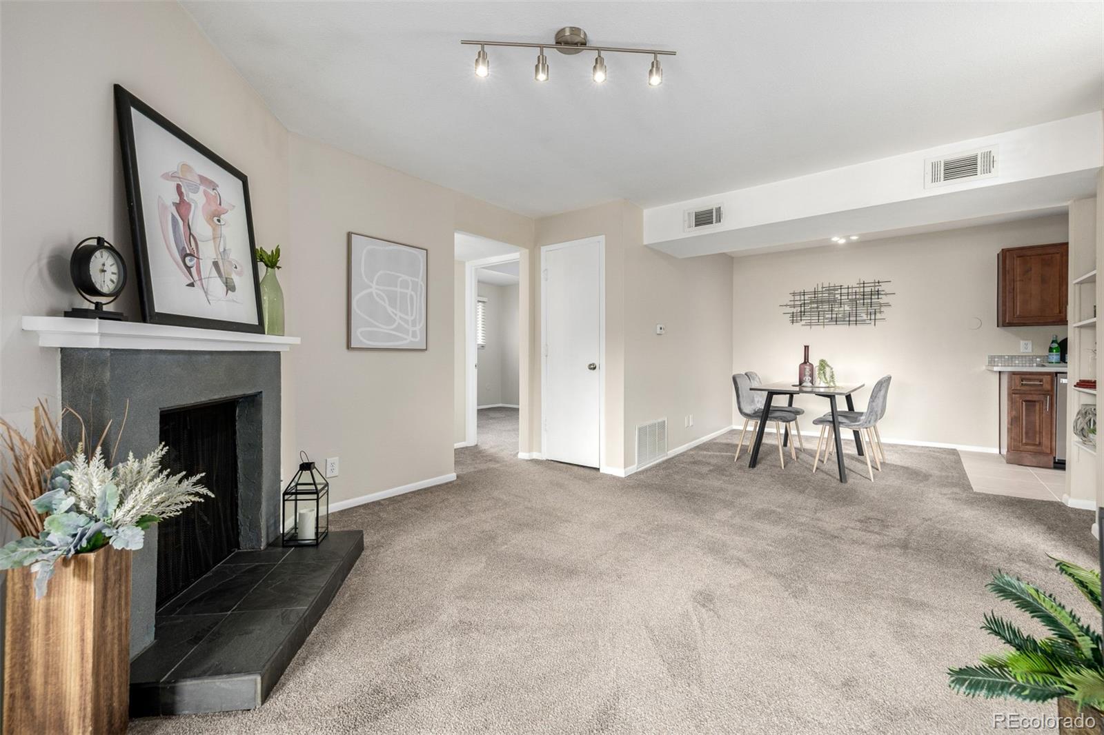 MLS Image #9 for 5300 e cherry creek south drive,denver, Colorado