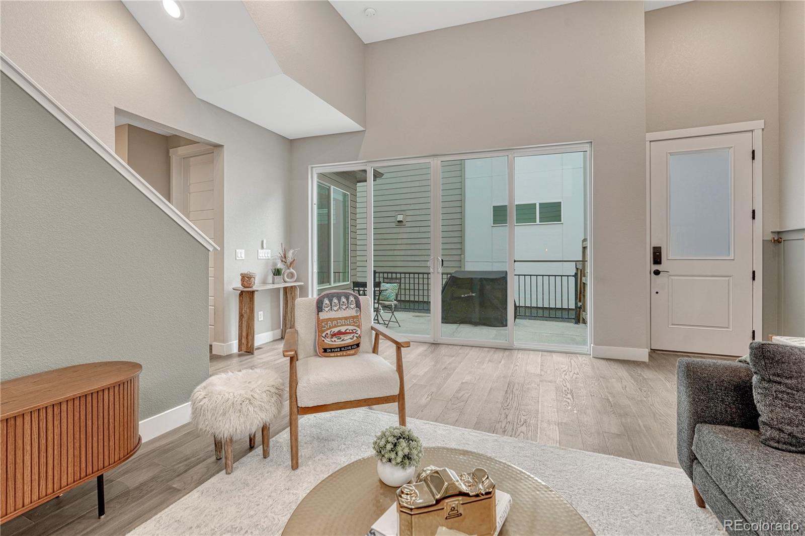 MLS Image #6 for 6366 n emporia street,denver, Colorado