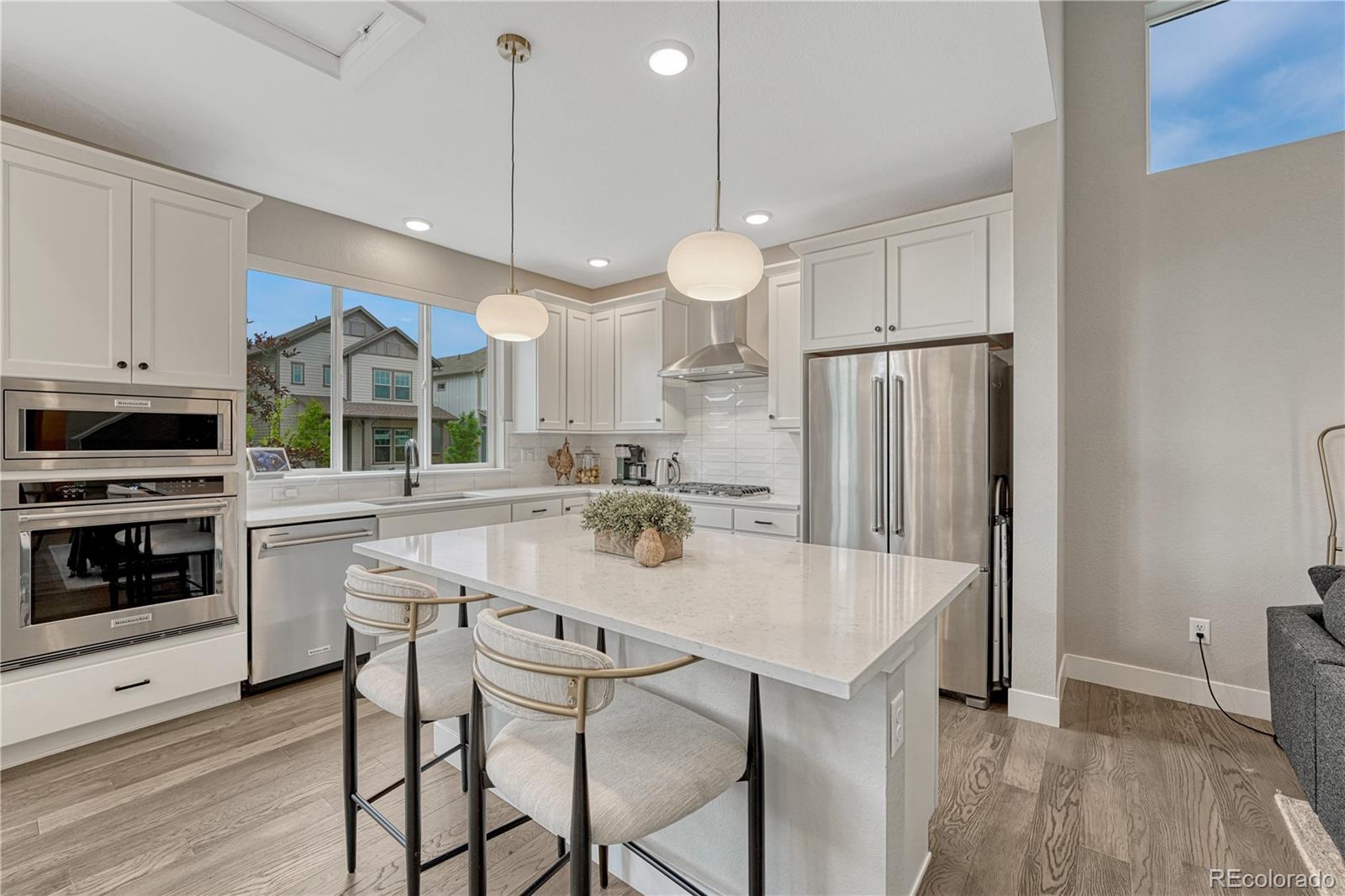 MLS Image #7 for 6366 n emporia street,denver, Colorado