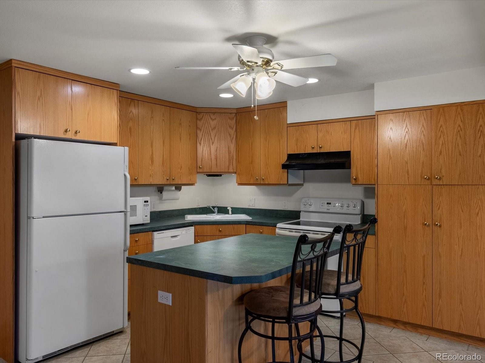 MLS Image #33 for 5660 s eaton street,littleton, Colorado