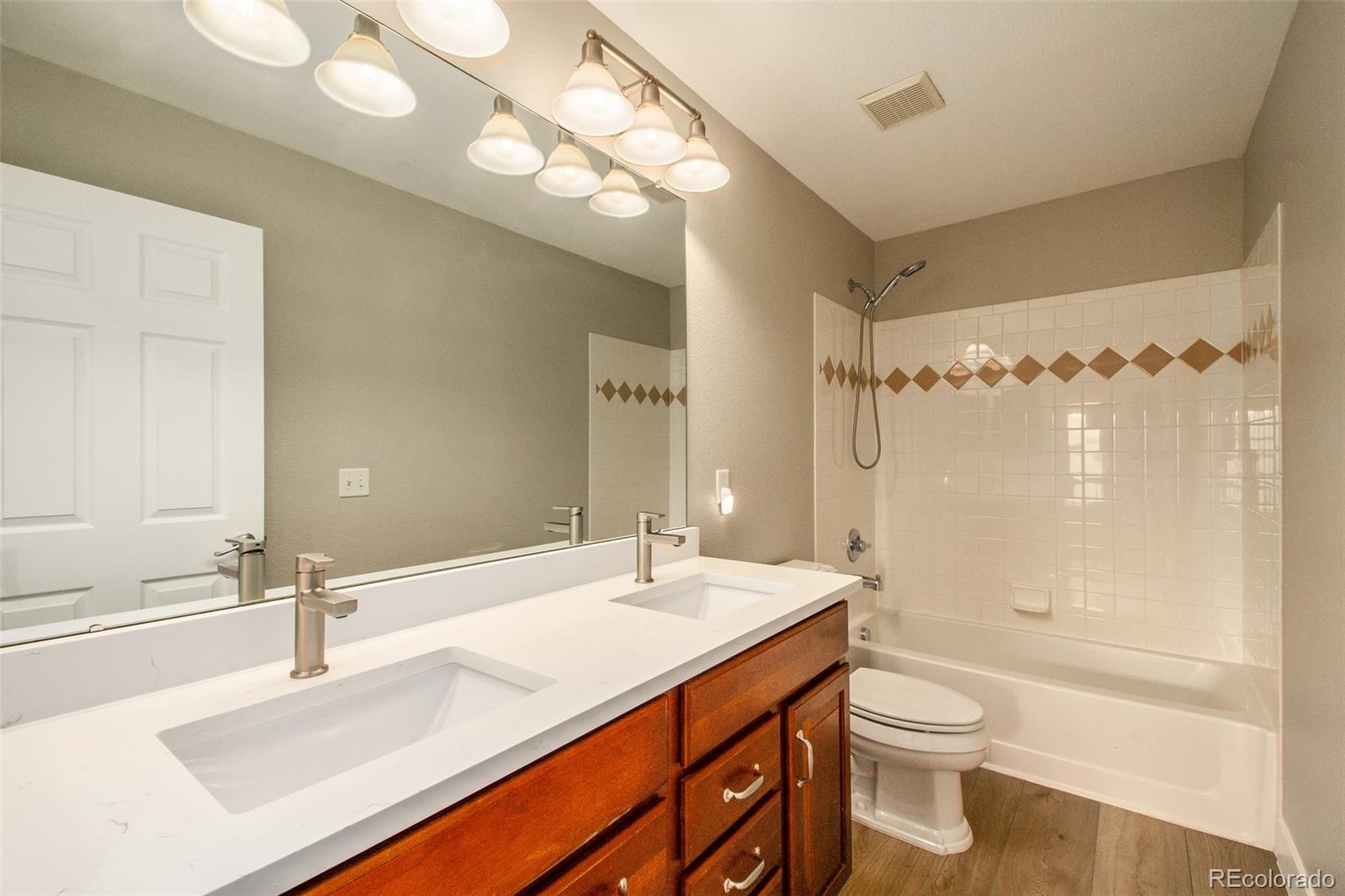 MLS Image #18 for 2908 n florence street,denver, Colorado