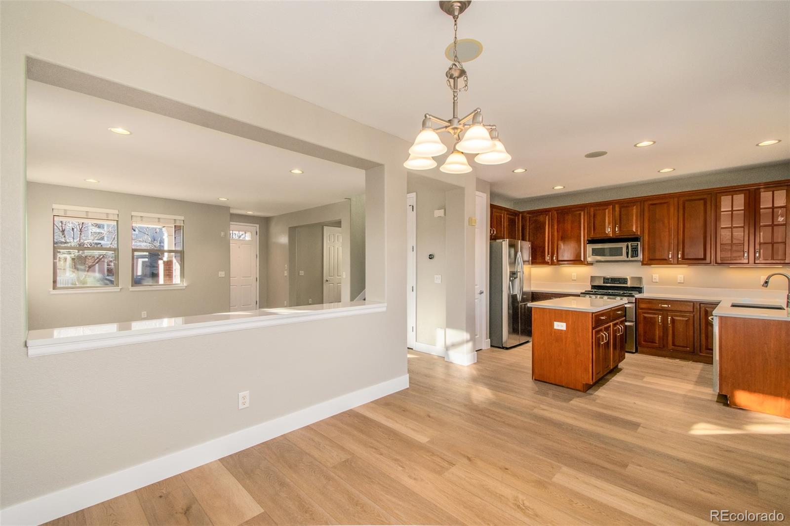 MLS Image #5 for 2908 n florence street,denver, Colorado
