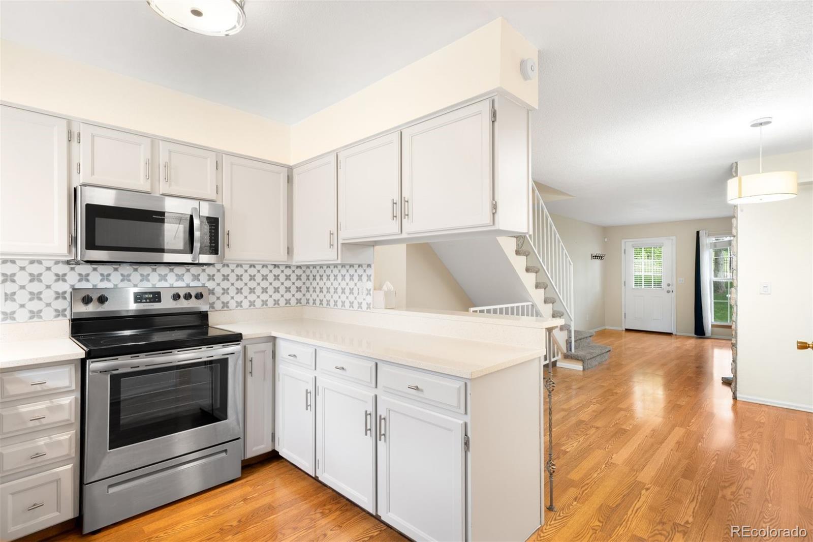 MLS Image #13 for 9946 w cornell place,lakewood, Colorado