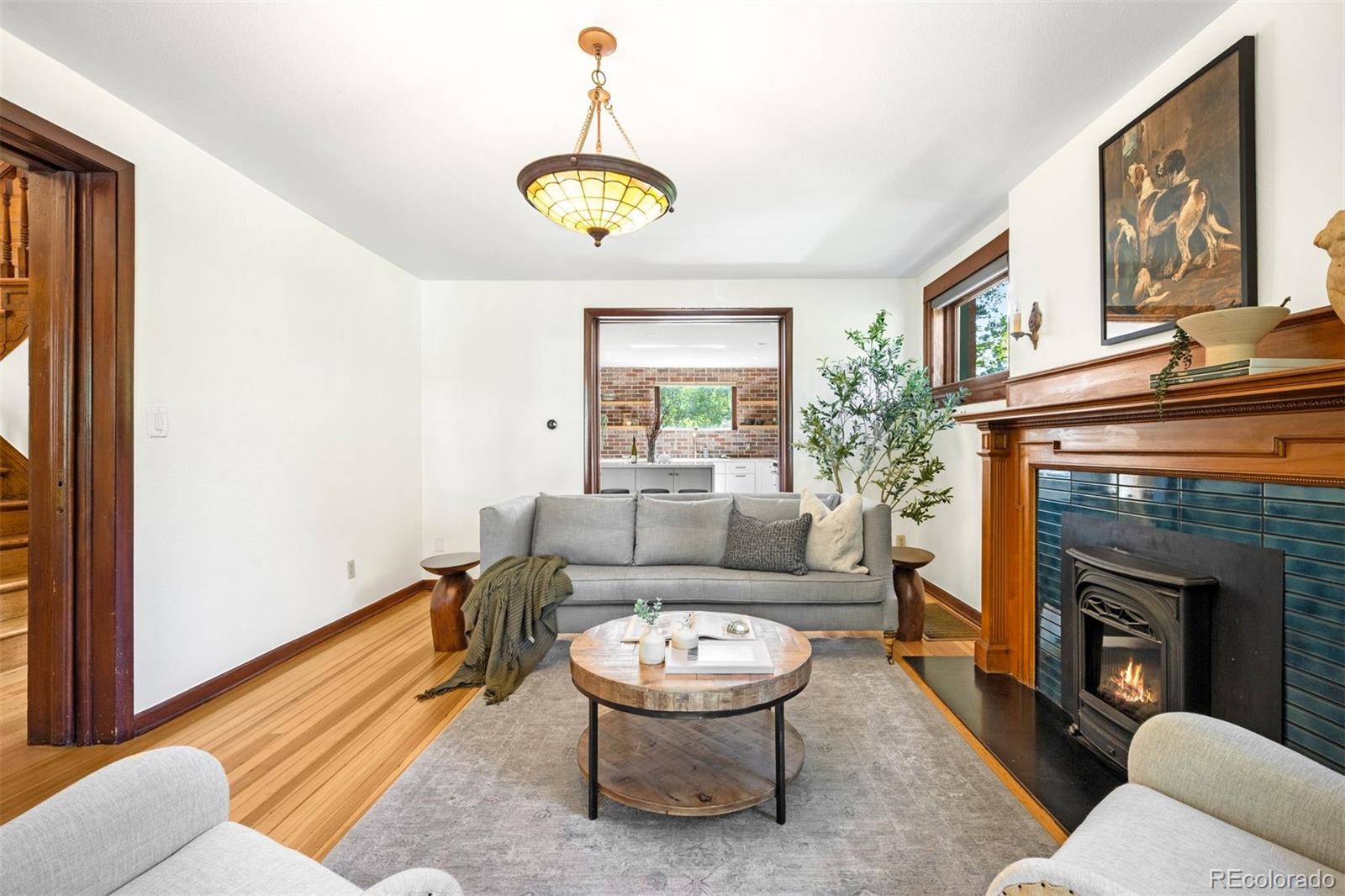 MLS Image #11 for 1256 n emerson street,denver, Colorado