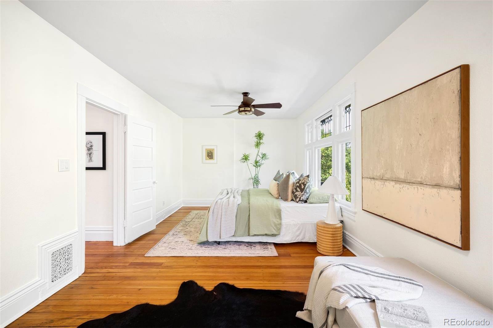 MLS Image #20 for 1256 n emerson street,denver, Colorado