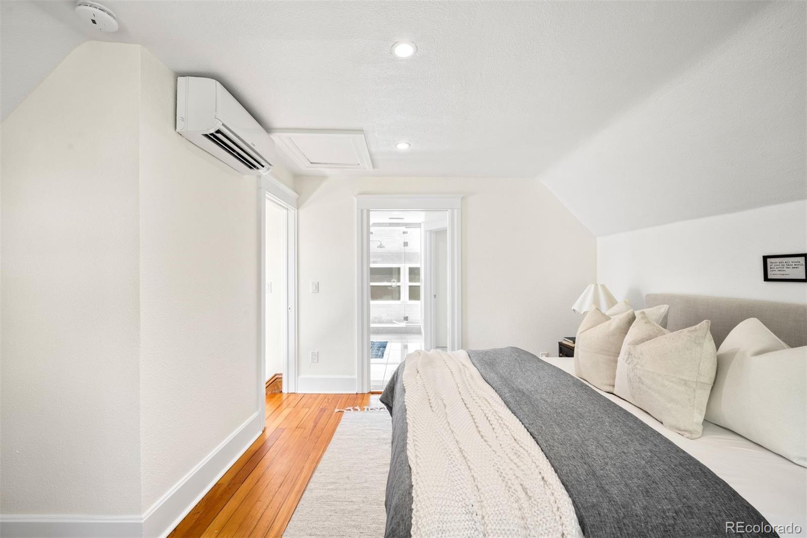 MLS Image #28 for 1256 n emerson street,denver, Colorado
