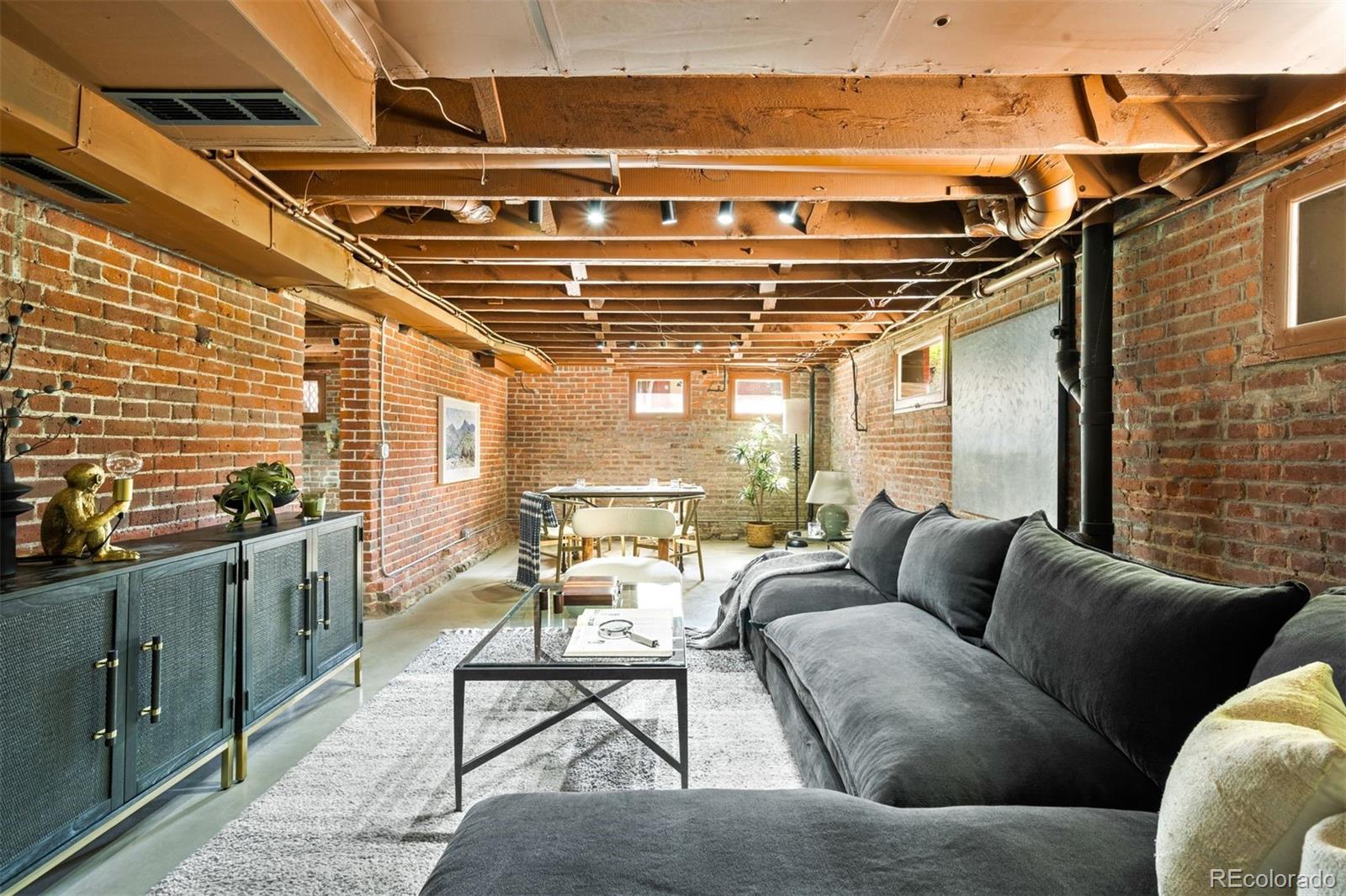 MLS Image #32 for 1256 n emerson street,denver, Colorado