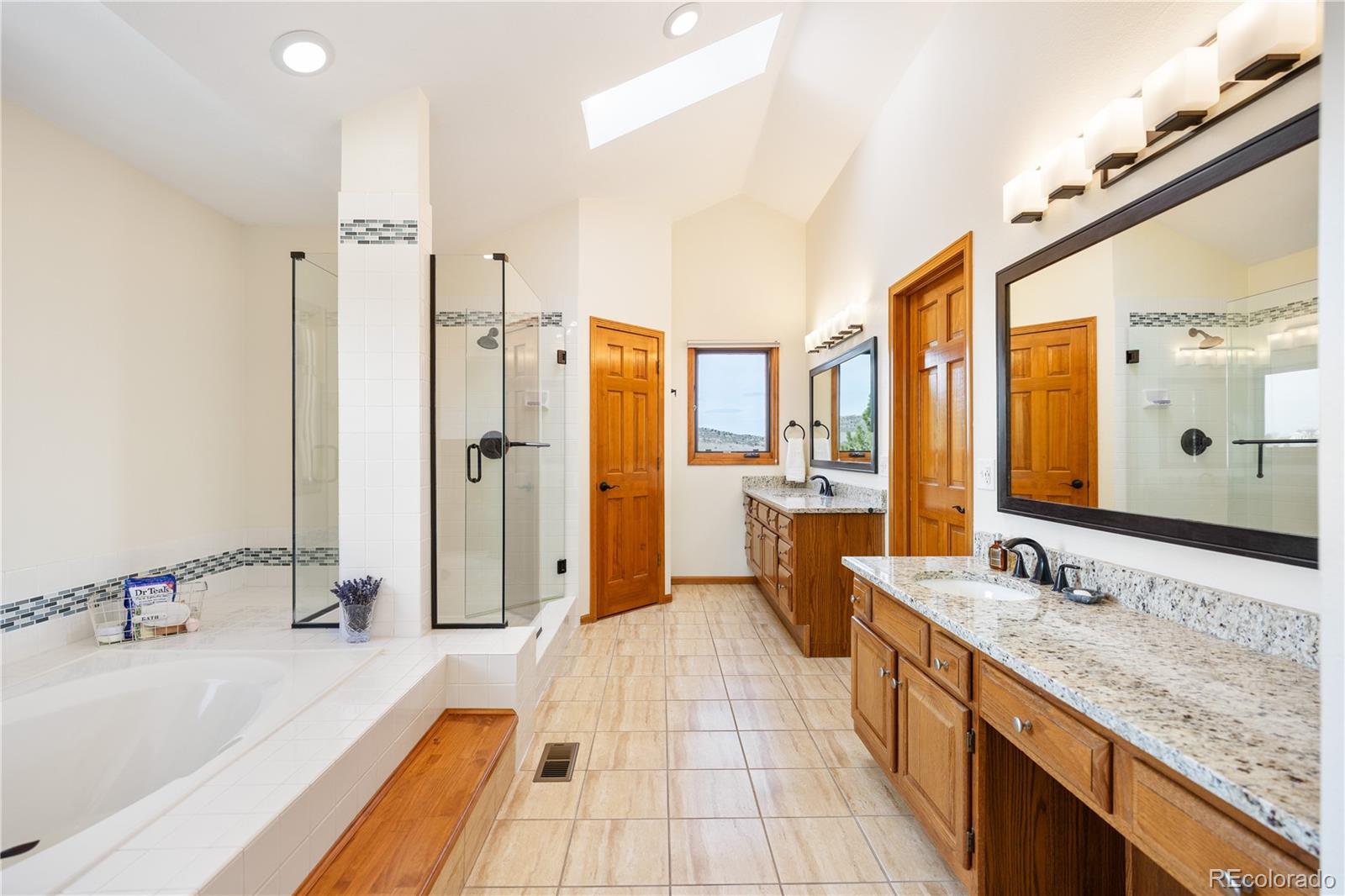 MLS Image #16 for 50  deerwood drive,littleton, Colorado