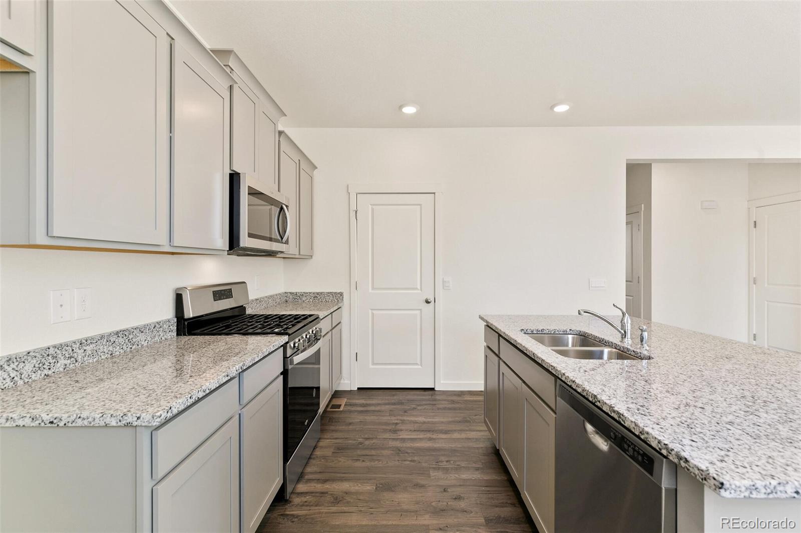 MLS Image #9 for 6300  globeflower street,wellington, Colorado