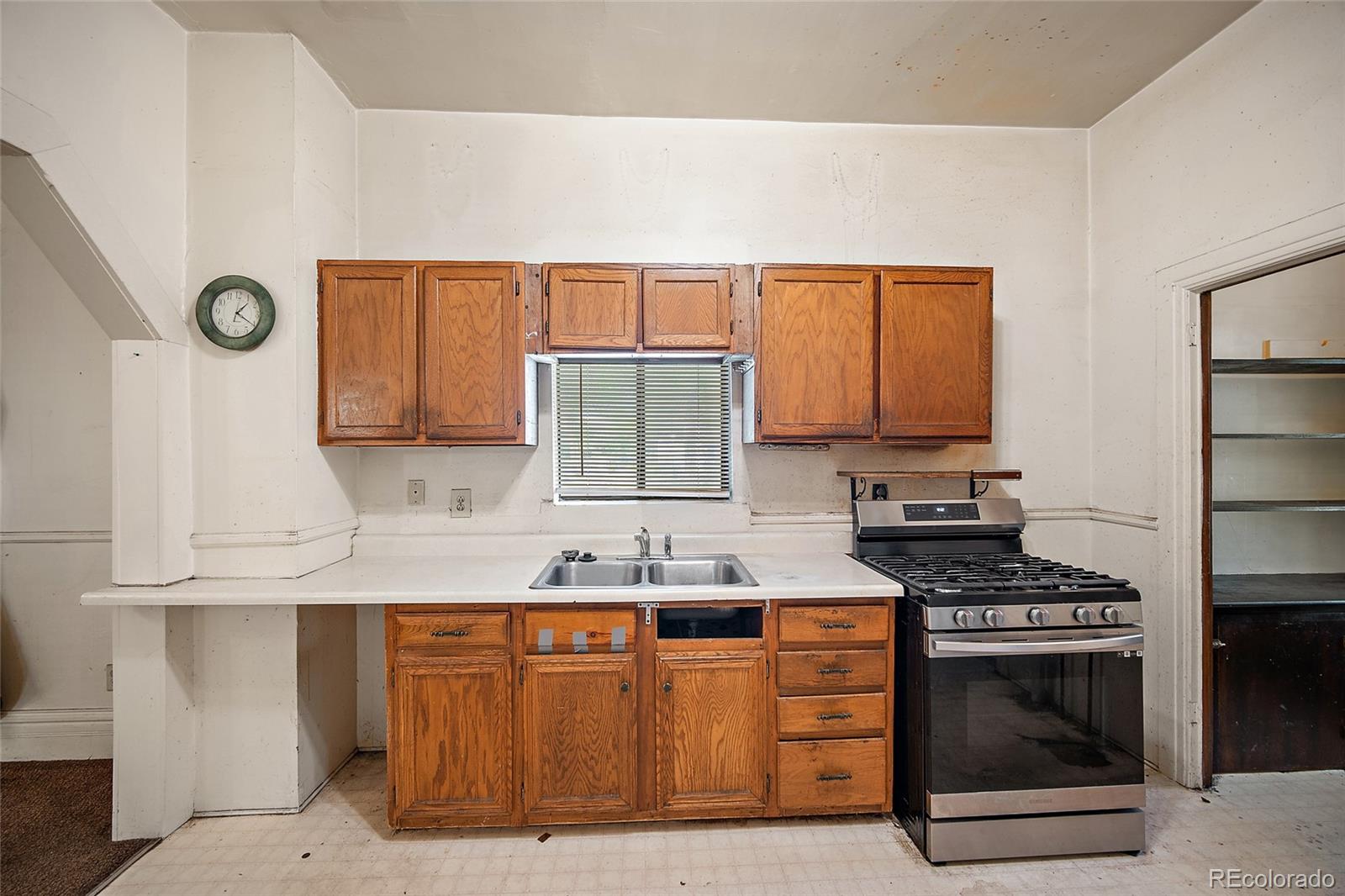 MLS Image #15 for 117 s limit street,colorado springs, Colorado
