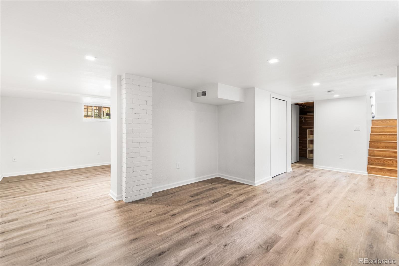 MLS Image #33 for 1260 s emerson street,denver, Colorado