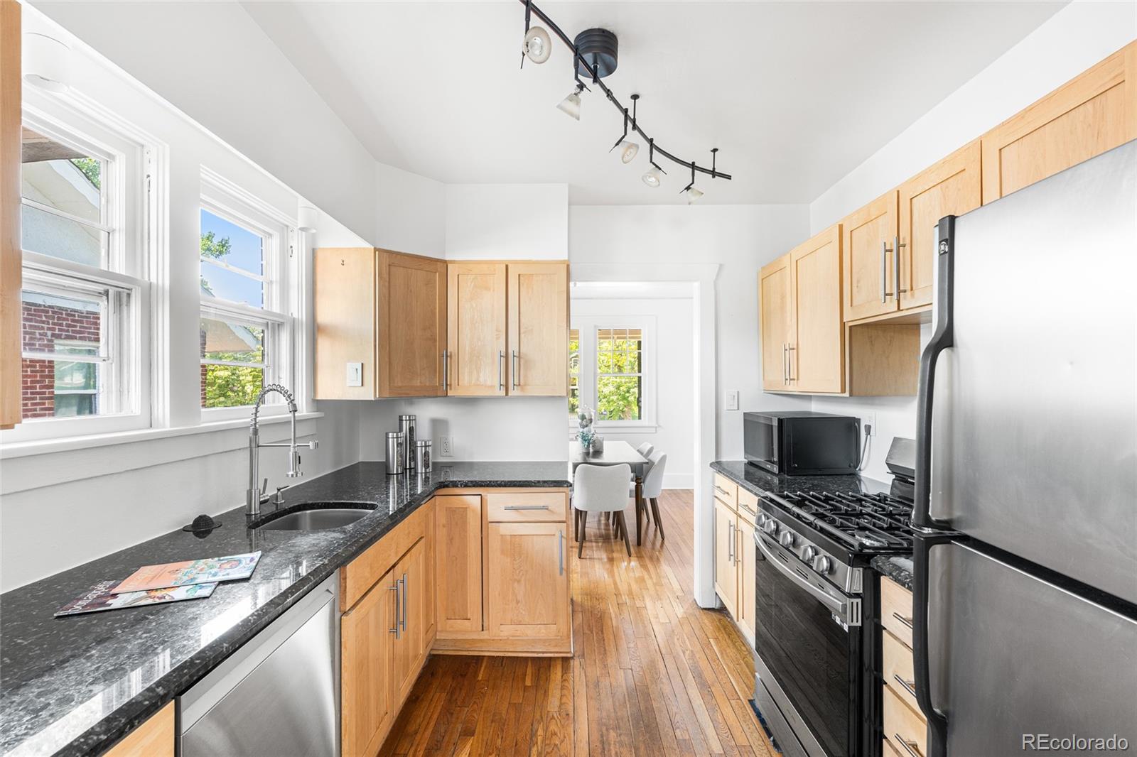 MLS Image #9 for 1260 s emerson street,denver, Colorado