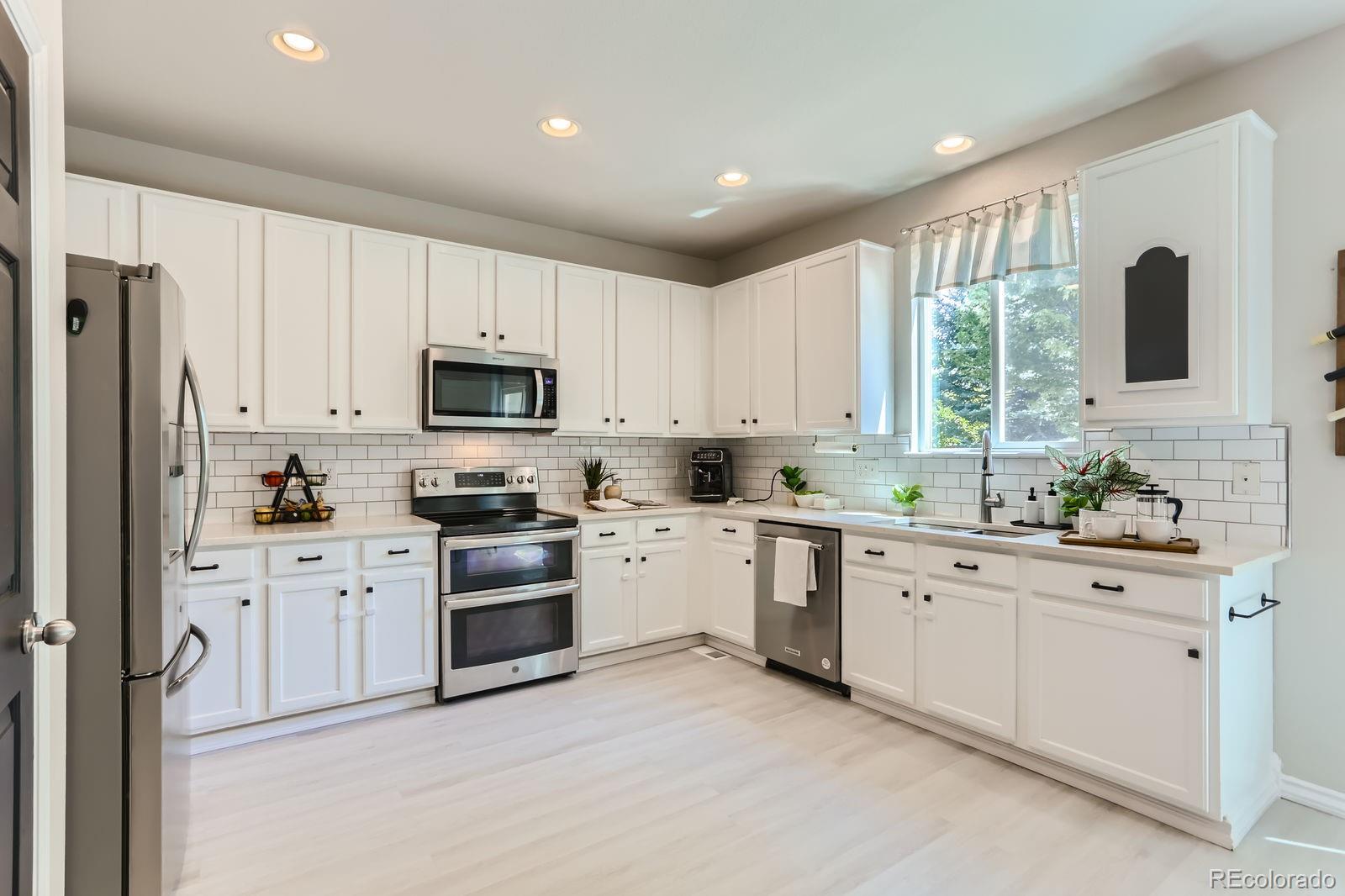 MLS Image #10 for 2312  dogwood drive,erie, Colorado