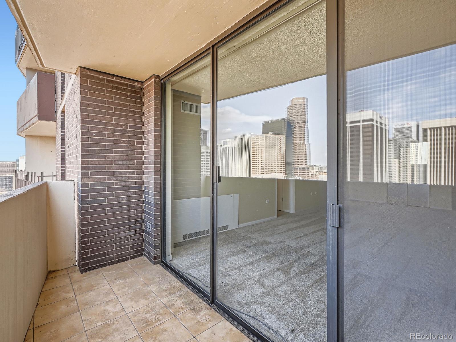 MLS Image #7 for 1020  15th street,denver, Colorado