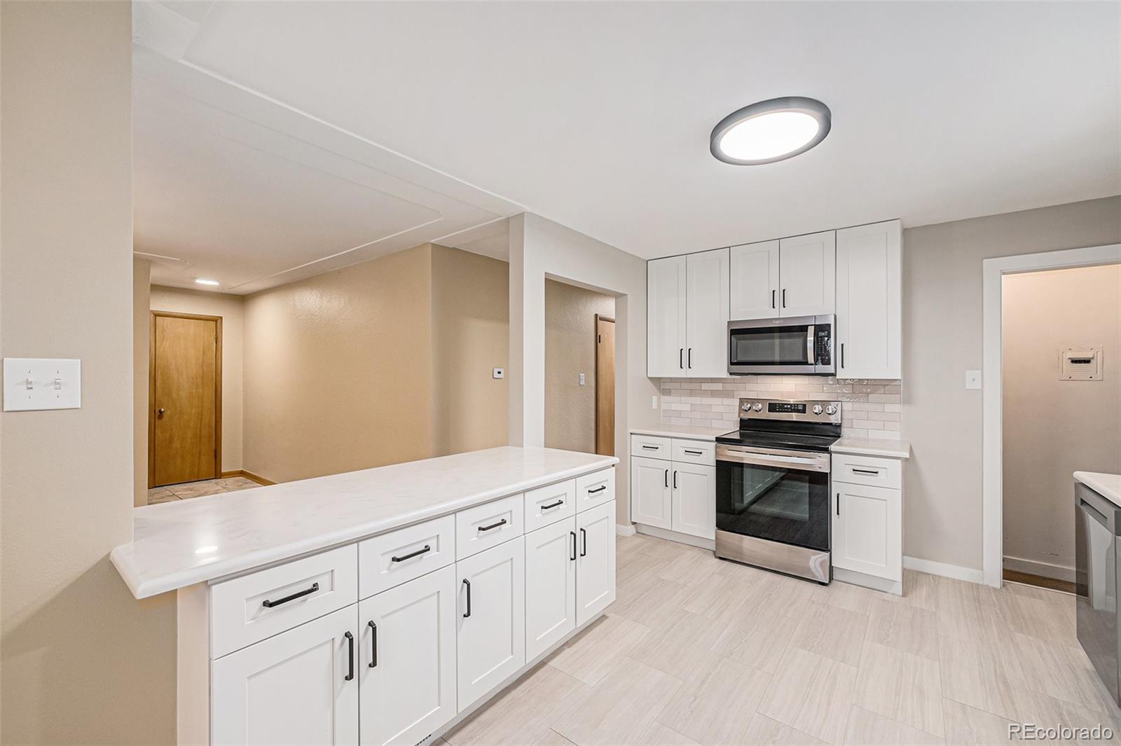 MLS Image #3 for 260  flint way,broomfield, Colorado