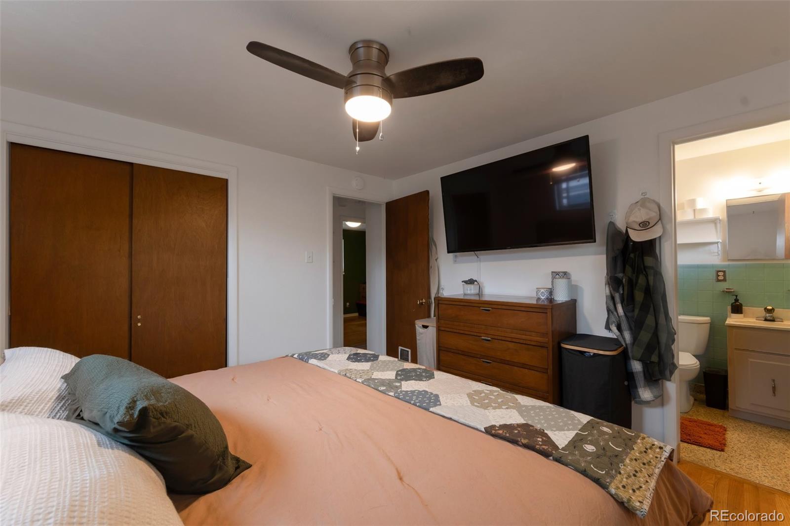 MLS Image #13 for 2520  dover court,lakewood, Colorado