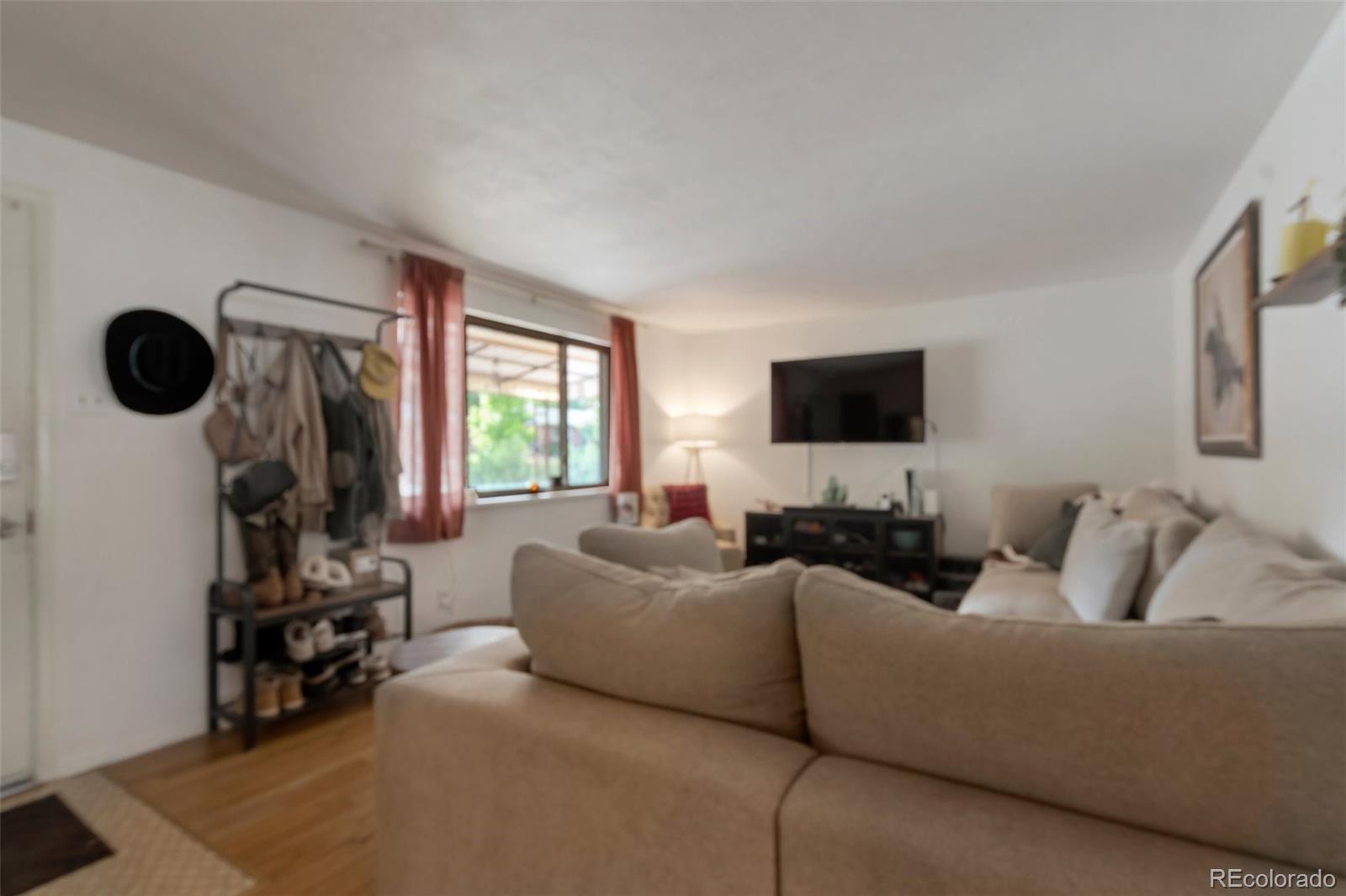 MLS Image #2 for 2520  dover court,lakewood, Colorado