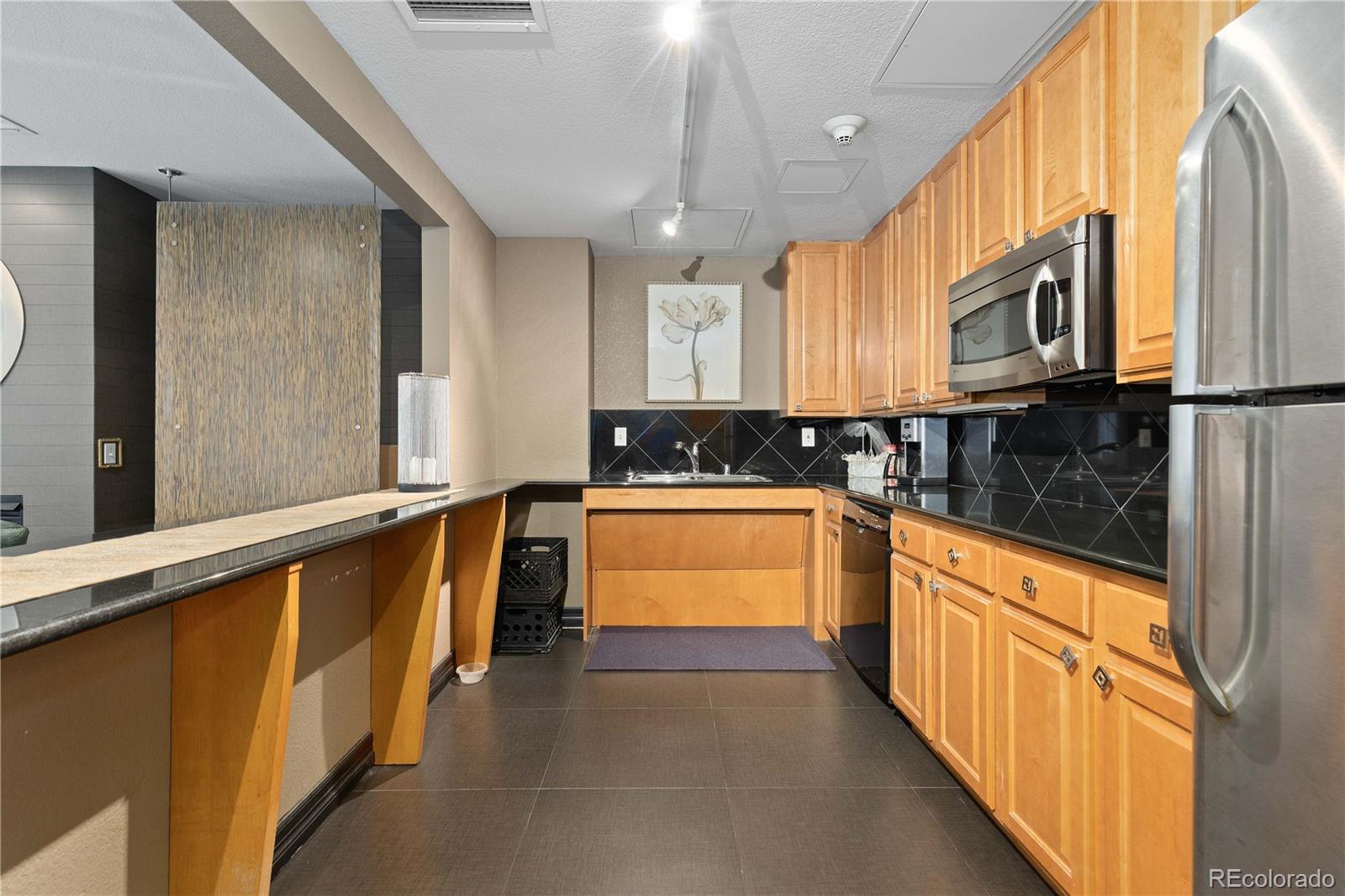 MLS Image #26 for 1150  vine street,denver, Colorado