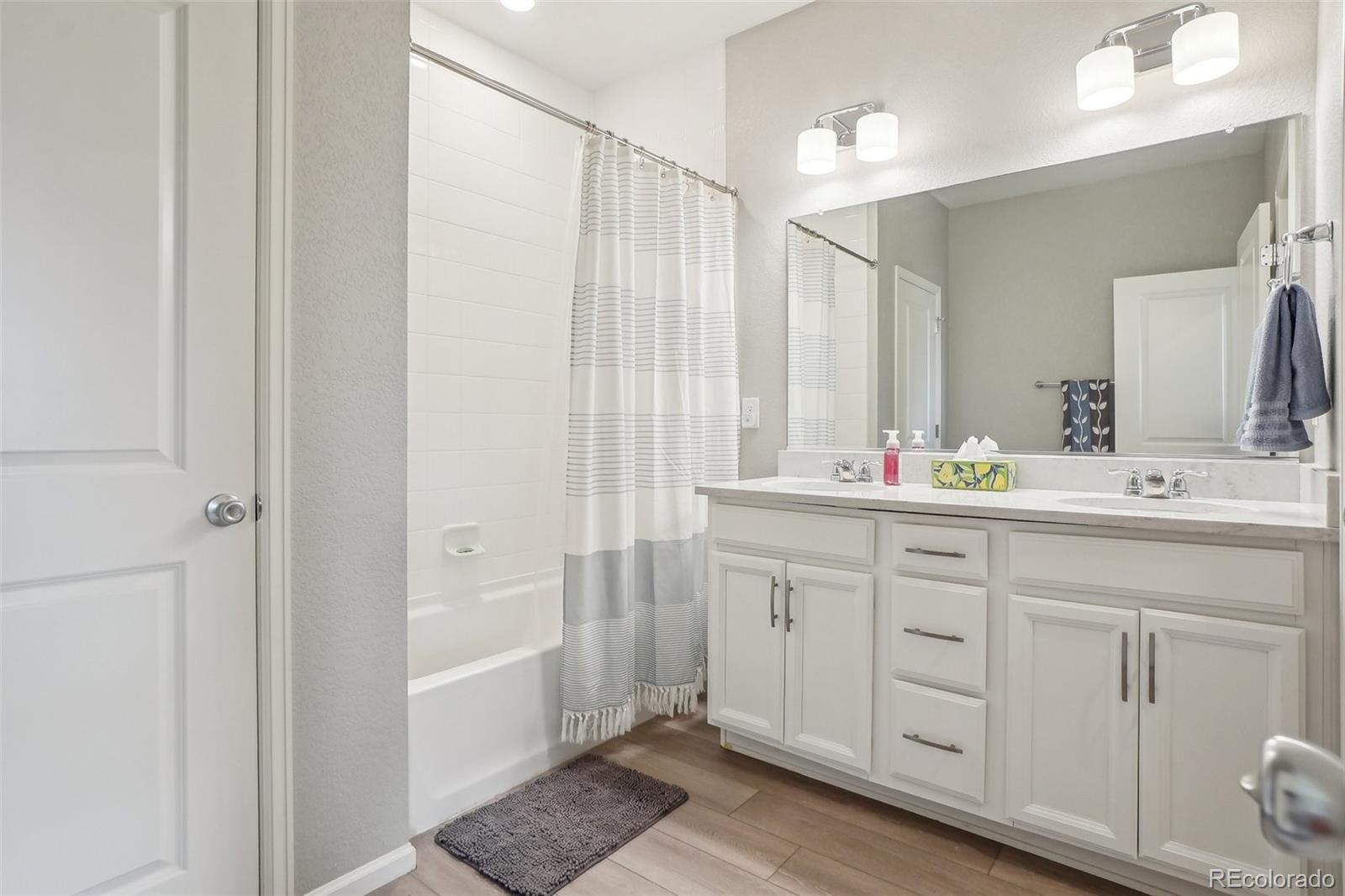 MLS Image #17 for 5928 n odessa street,aurora, Colorado