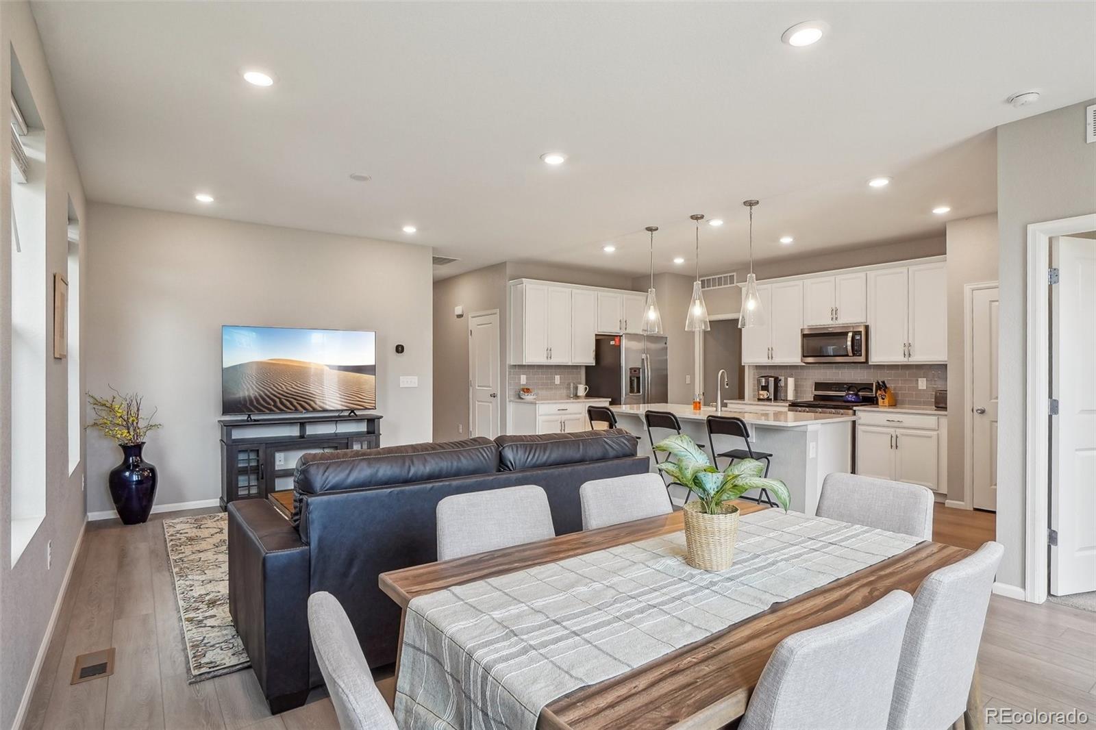 MLS Image #7 for 5928 n odessa street,aurora, Colorado