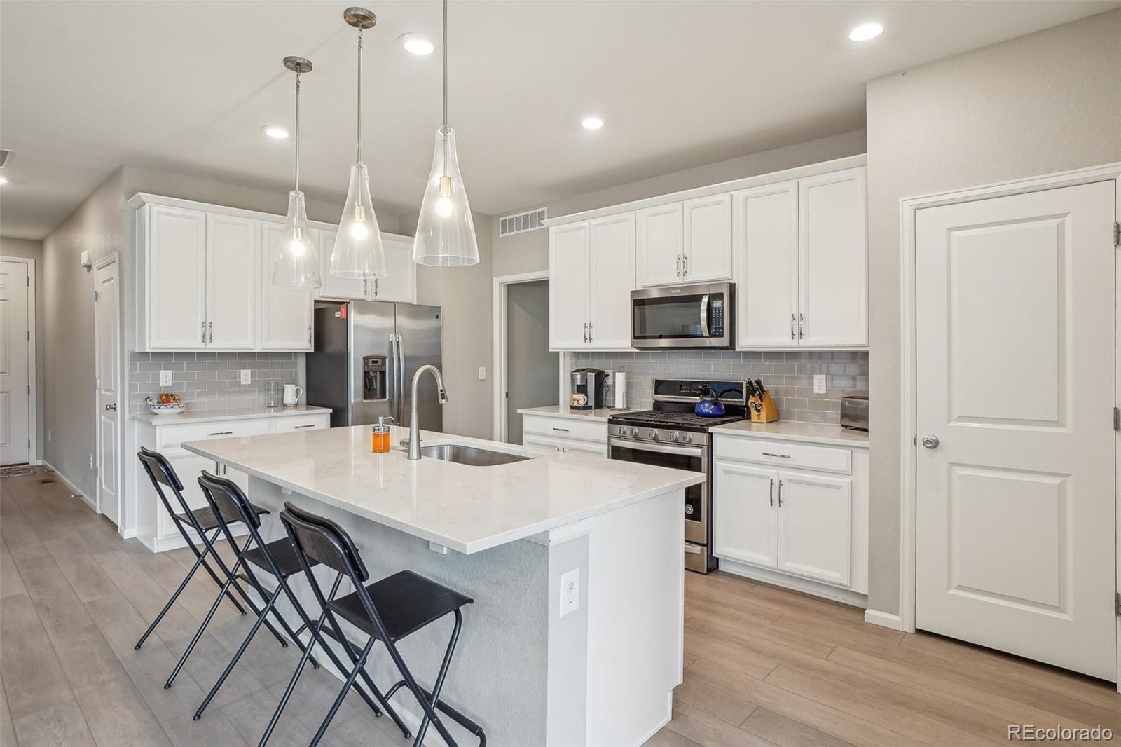 MLS Image #8 for 5928 n odessa street,aurora, Colorado