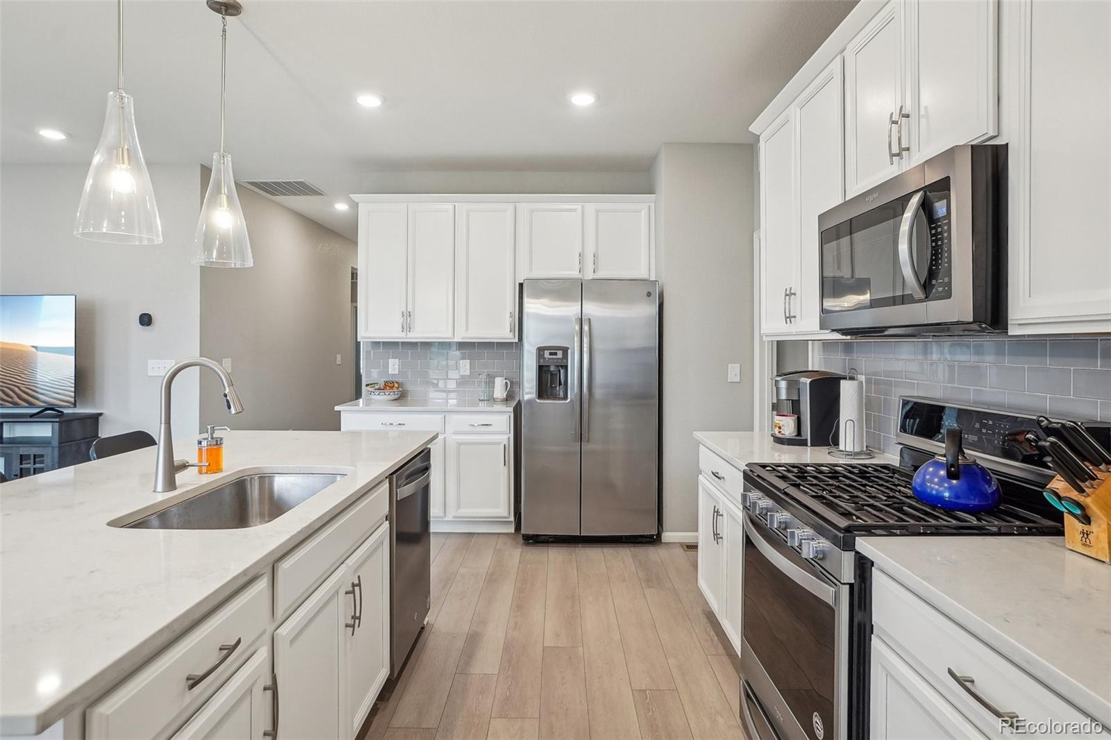 MLS Image #9 for 5928 n odessa street,aurora, Colorado