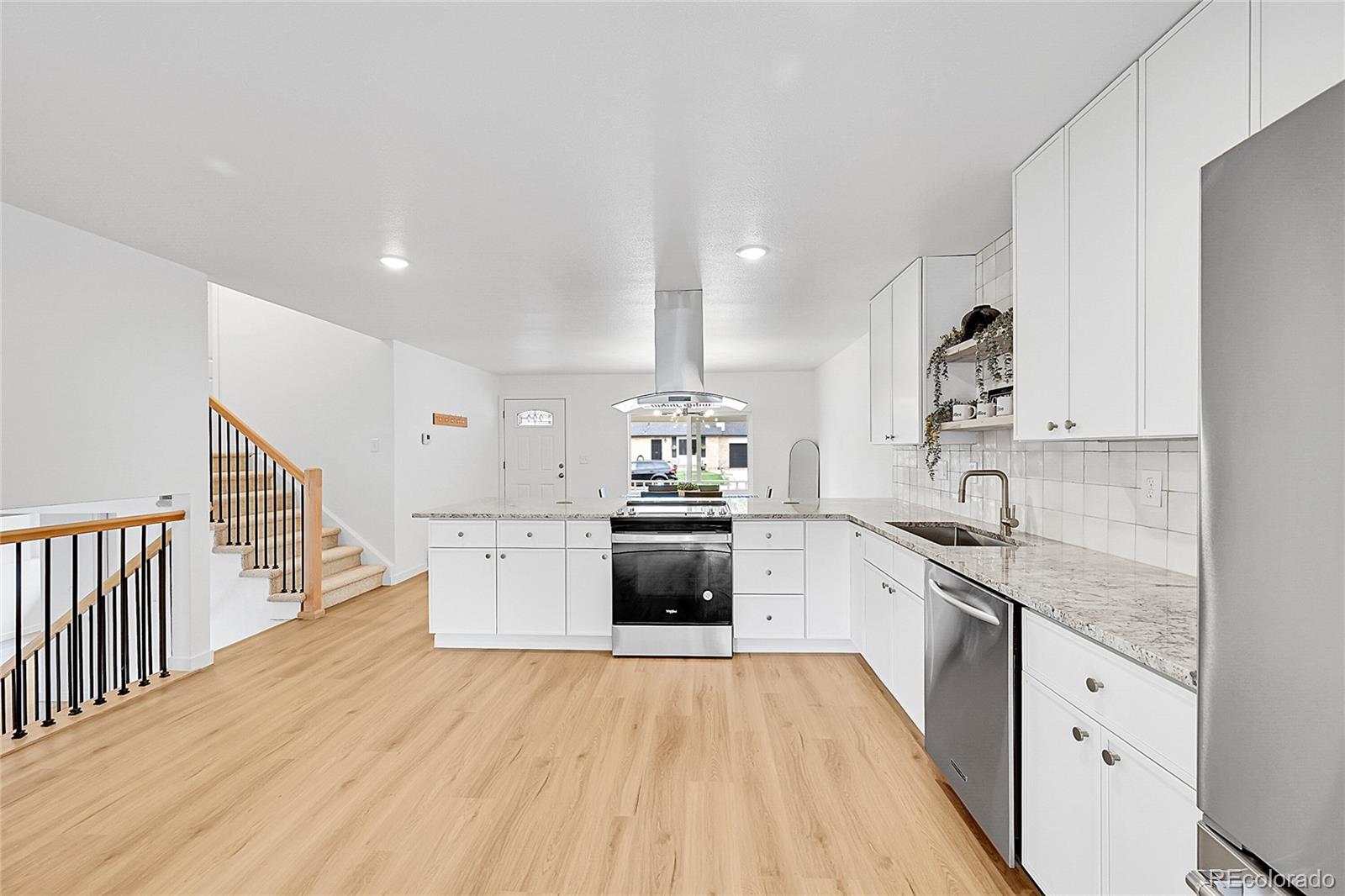 MLS Image #4 for 6498 s everett way,littleton, Colorado