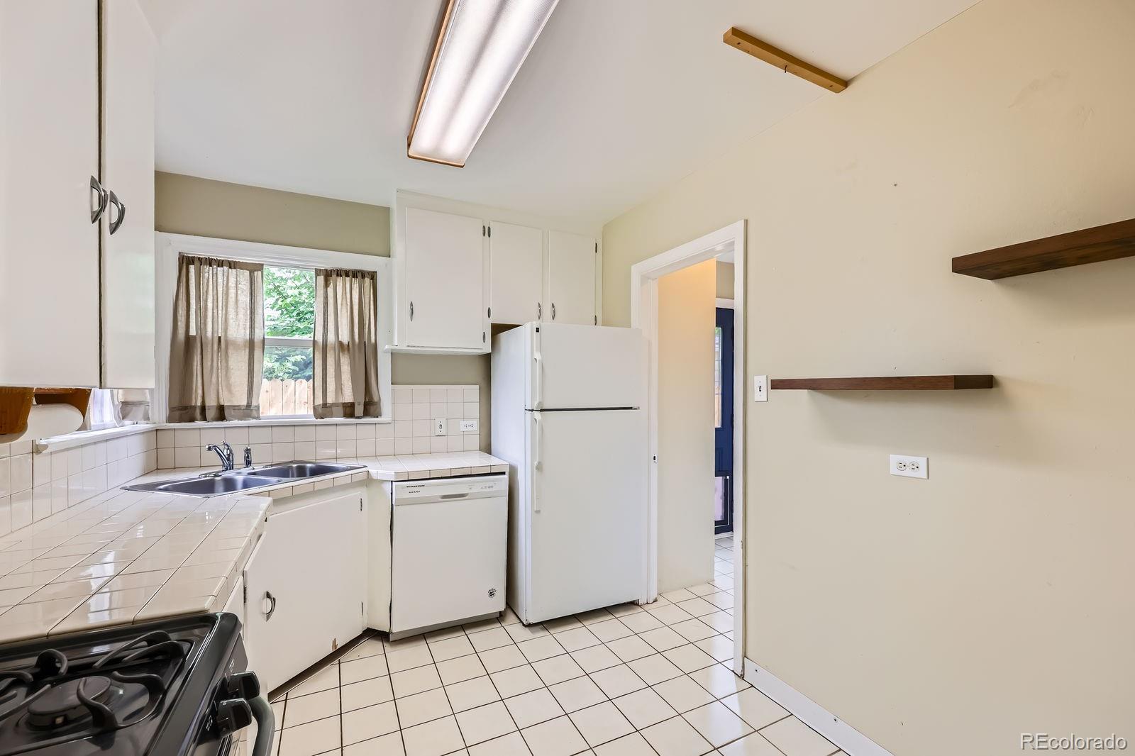 MLS Image #9 for 2565 s gaylord street,denver, Colorado