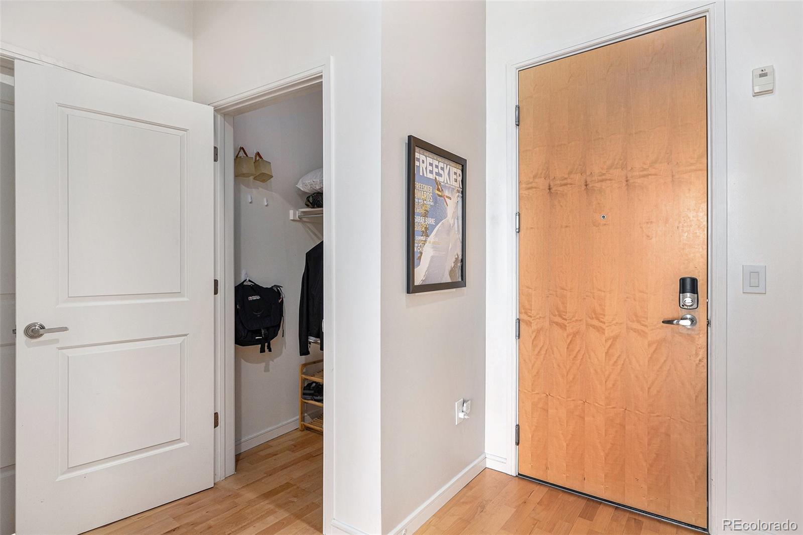 MLS Image #16 for 2958  syracuse street,denver, Colorado