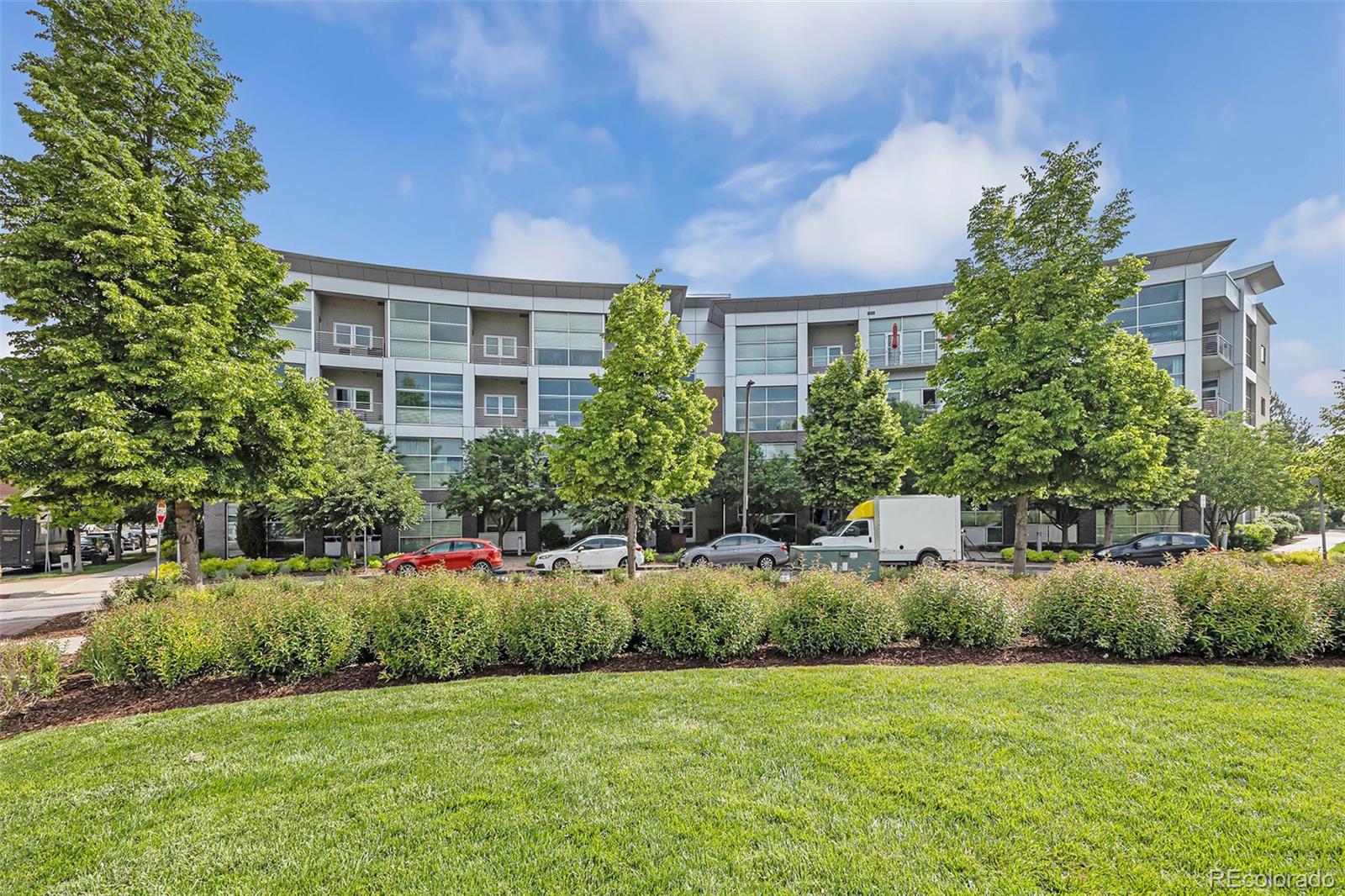 MLS Image #2 for 2958  syracuse street,denver, Colorado