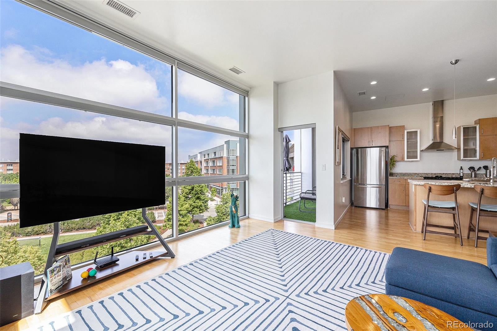 MLS Image #8 for 2958  syracuse street,denver, Colorado