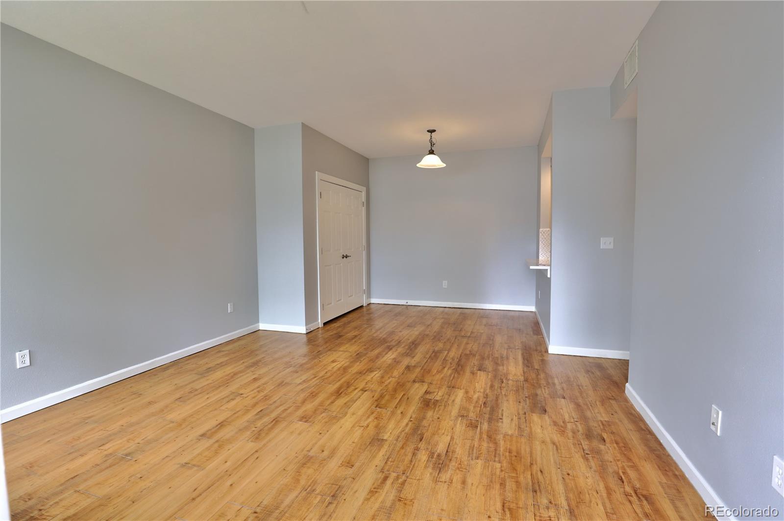 MLS Image #3 for 2809  syracuse court,denver, Colorado