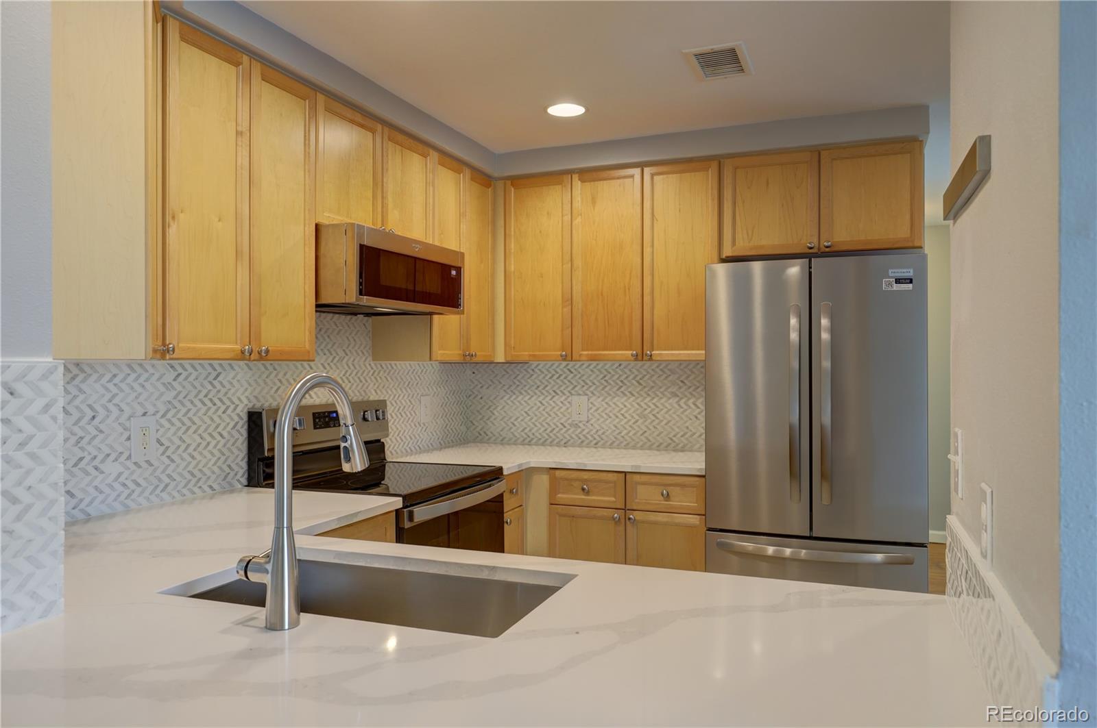 MLS Image #9 for 2809  syracuse court,denver, Colorado