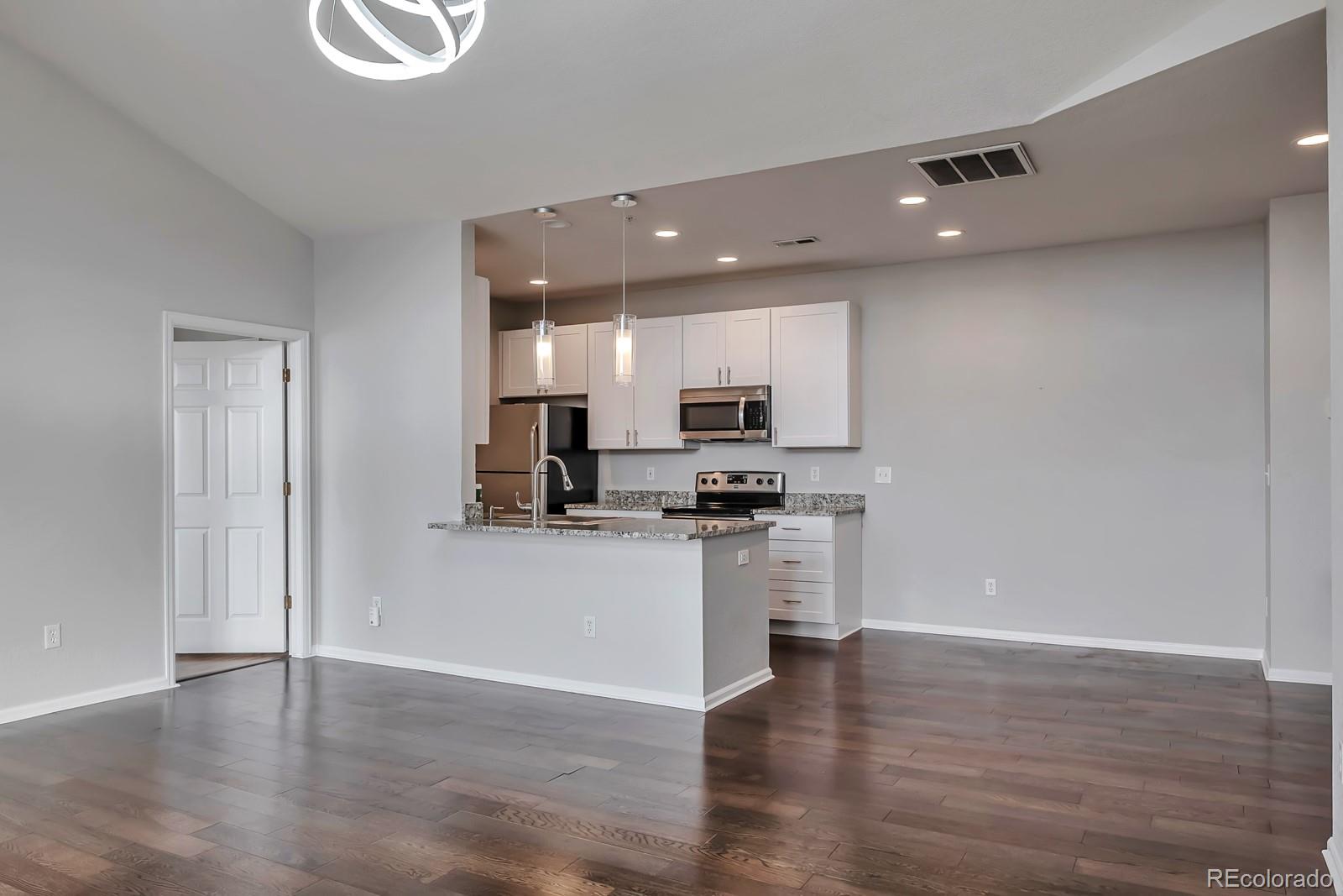 MLS Image #3 for 14251 e 1st drive,aurora, Colorado