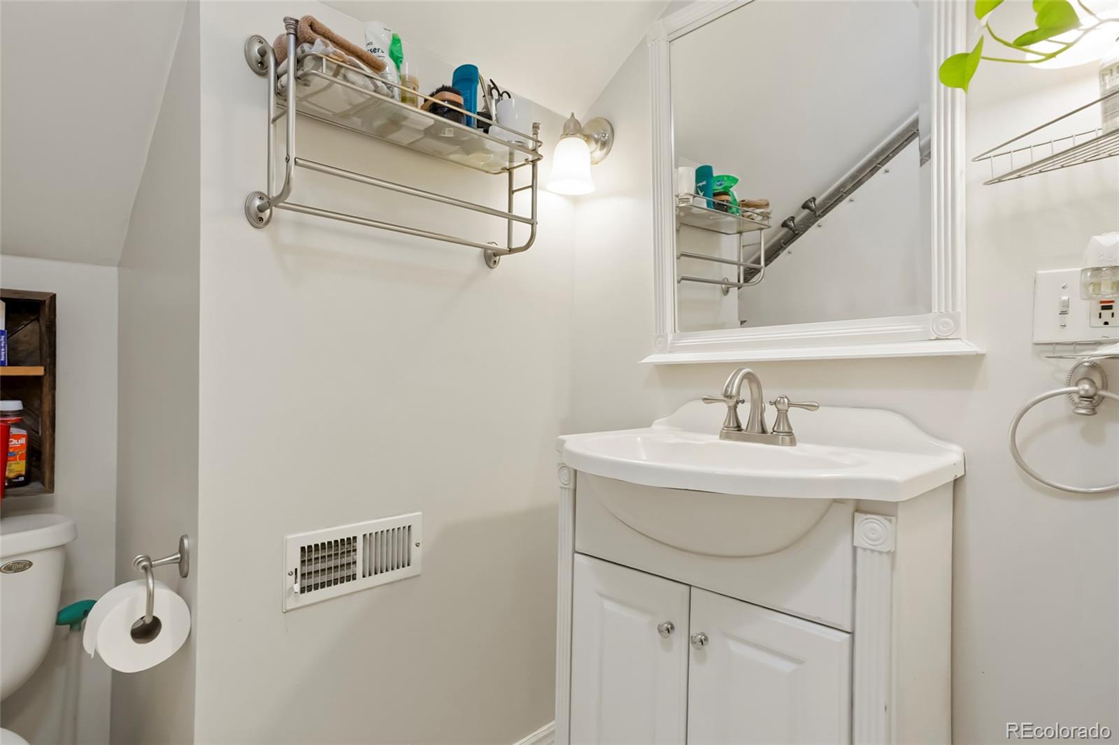 MLS Image #6 for 4210 s fox street,englewood, Colorado