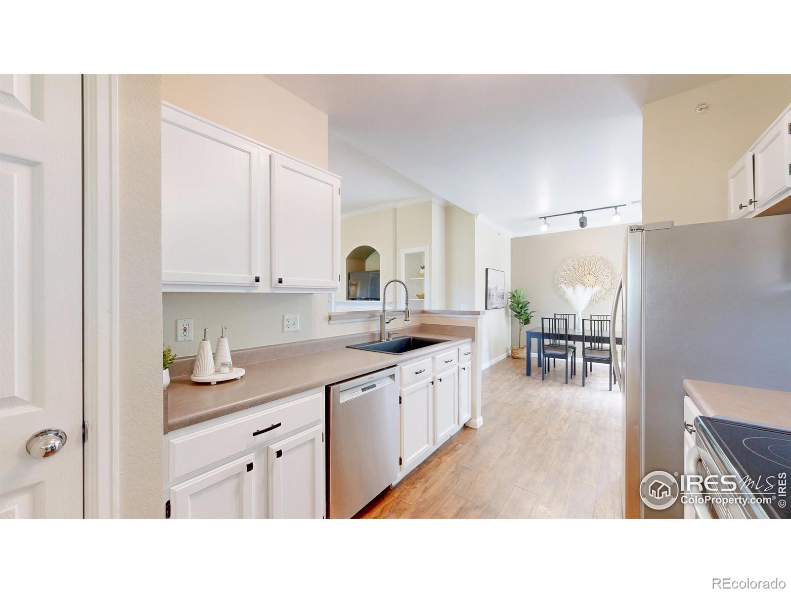MLS Image #8 for 5620  fossil creek parkway,fort collins, Colorado